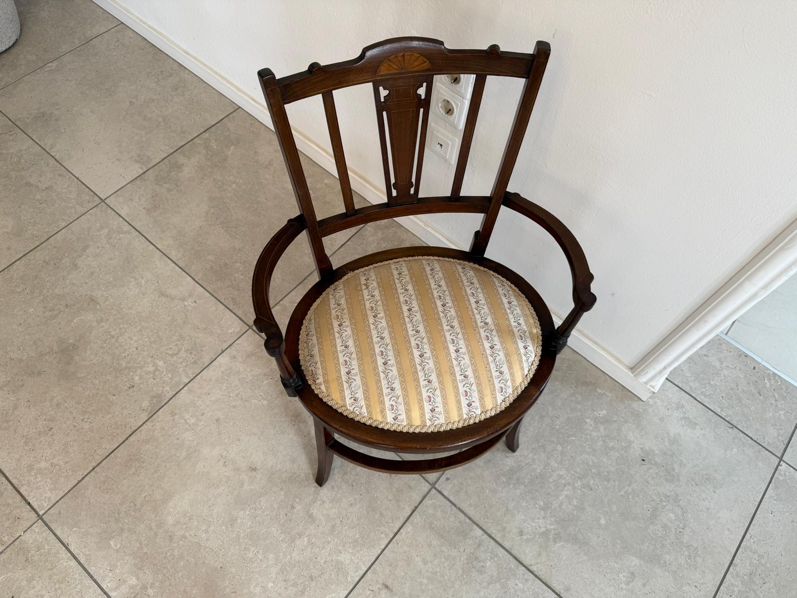 Biedermeier Sessel Nussholz Armlehnstuhl Mahagonie G1864