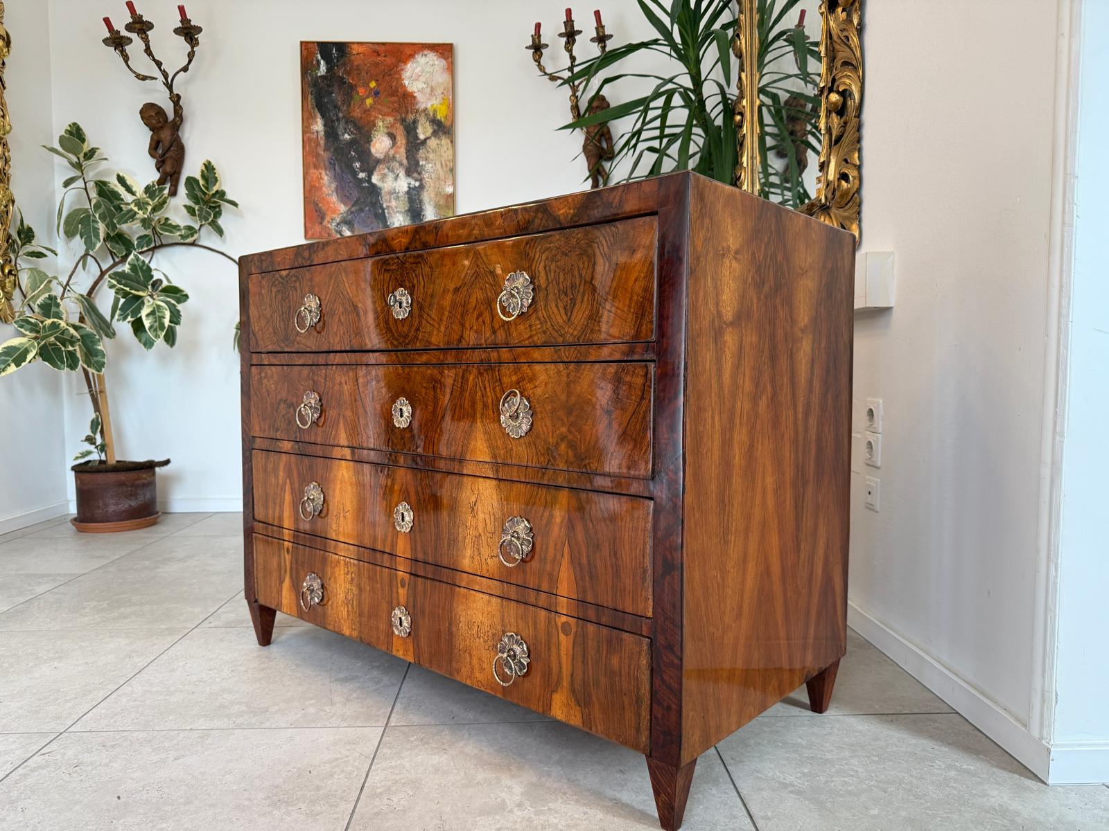 Restaurierte Biedermeier Kommode 4 Ladenkommode Nussholz G2211
