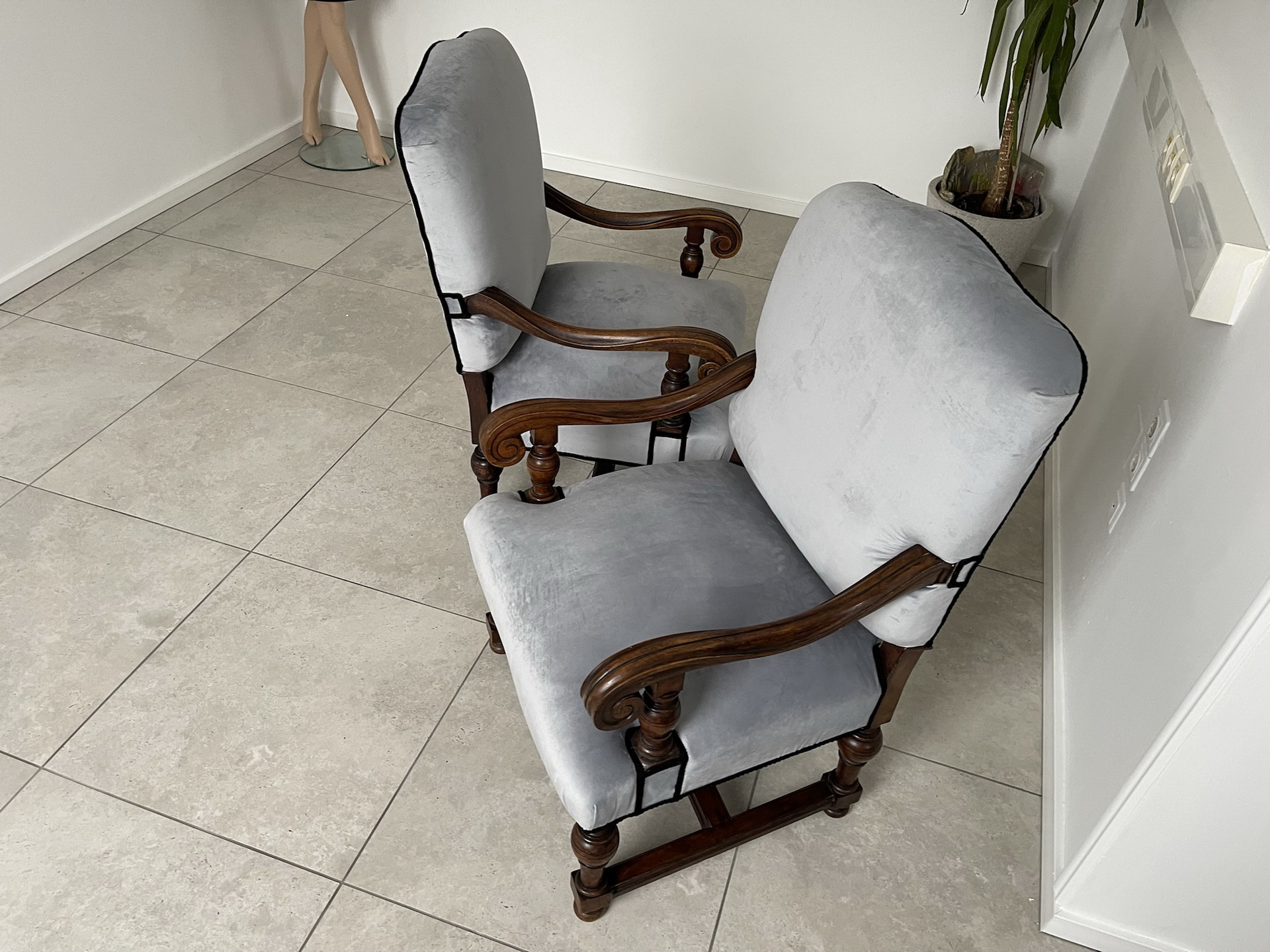 restaurierter Gründerzeit  Fauteuil Armlehnstuhl Designersessel A3438