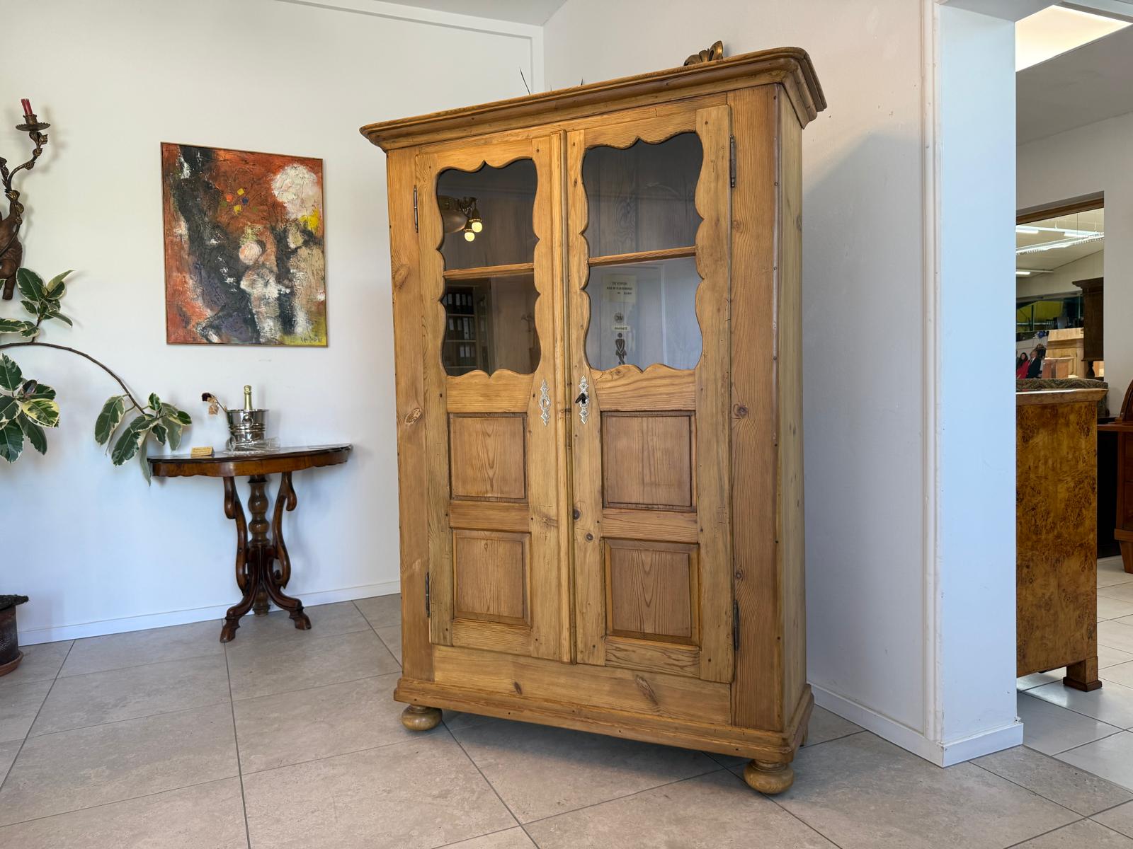 Restaurierte Biedermeier Vitrine Bäuerliche Vitrine Bücherschrank G1185