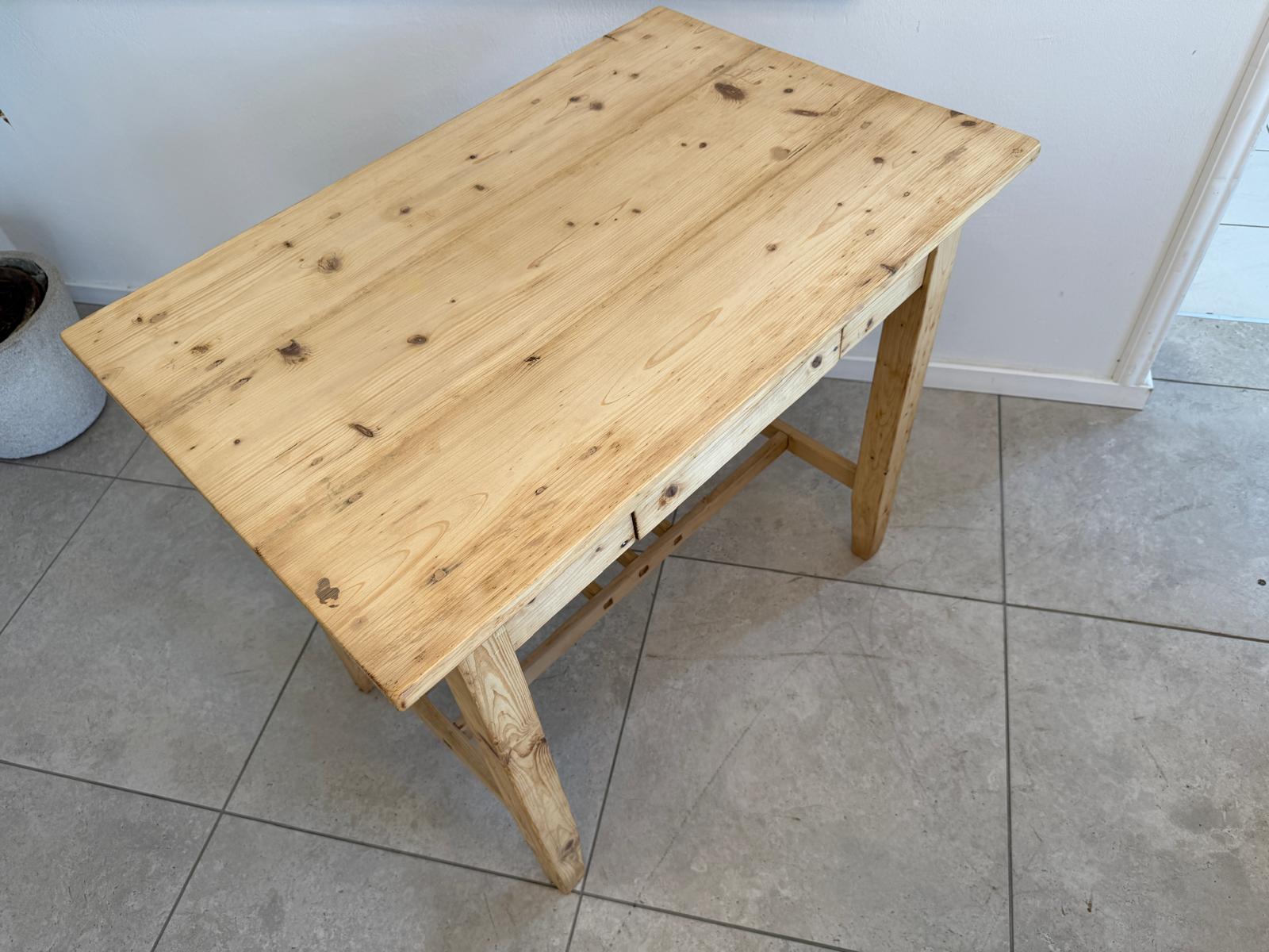 Bäuerliches Jugendstil Tischerl Beistelltisch Bauerntisch G2026