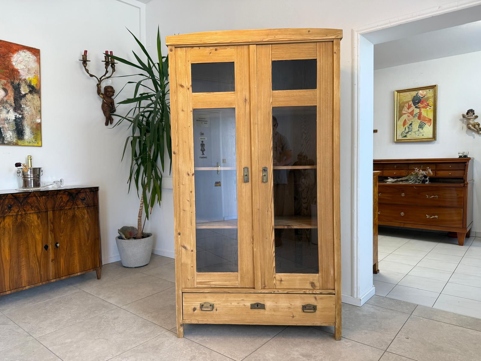 Restaurierte Jugendstil Bauernvitrine Bauernschrank Bücherschrank Antik G1949