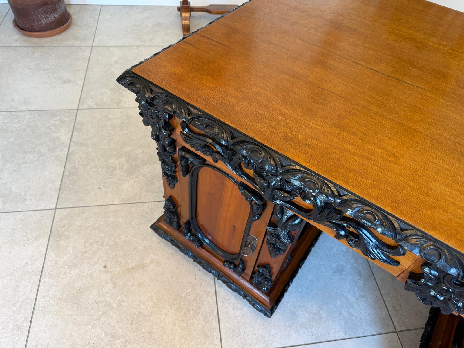 Originaler Gründerzeit Historismus Sekretär Freisteher D1233