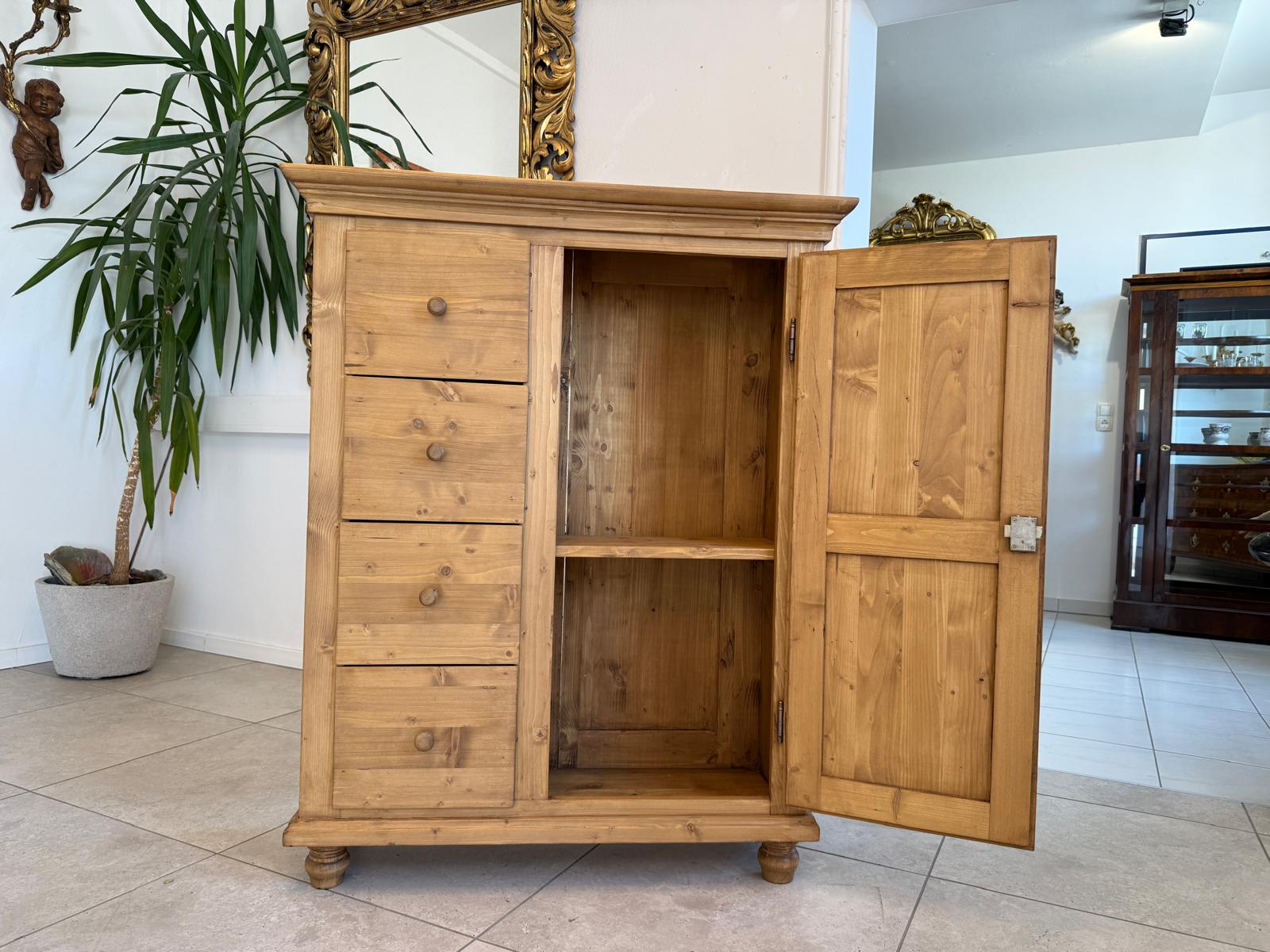 Brotschrank Almerschrank Speiskasten Bauernkasten Naturholzschrank  G2177