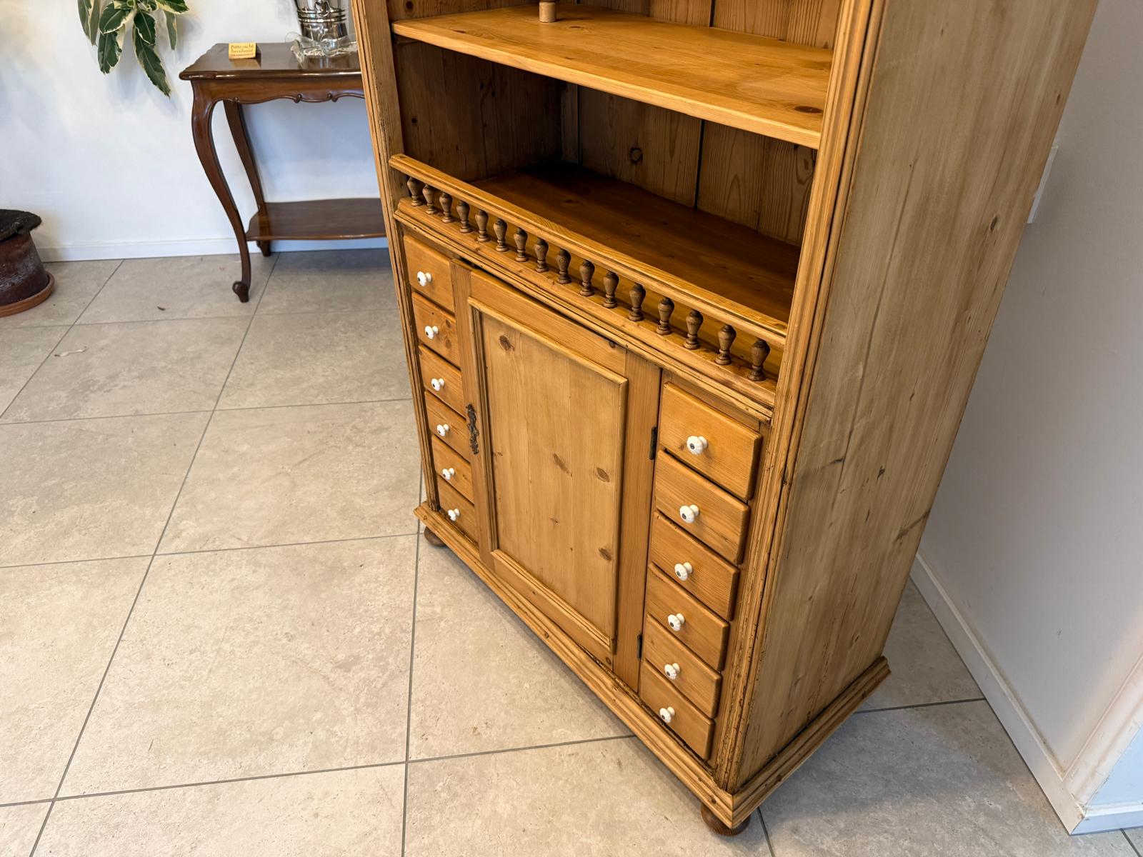 Bäuerliches Bücherregal Gründerzeit Stellage Naturholz G1805