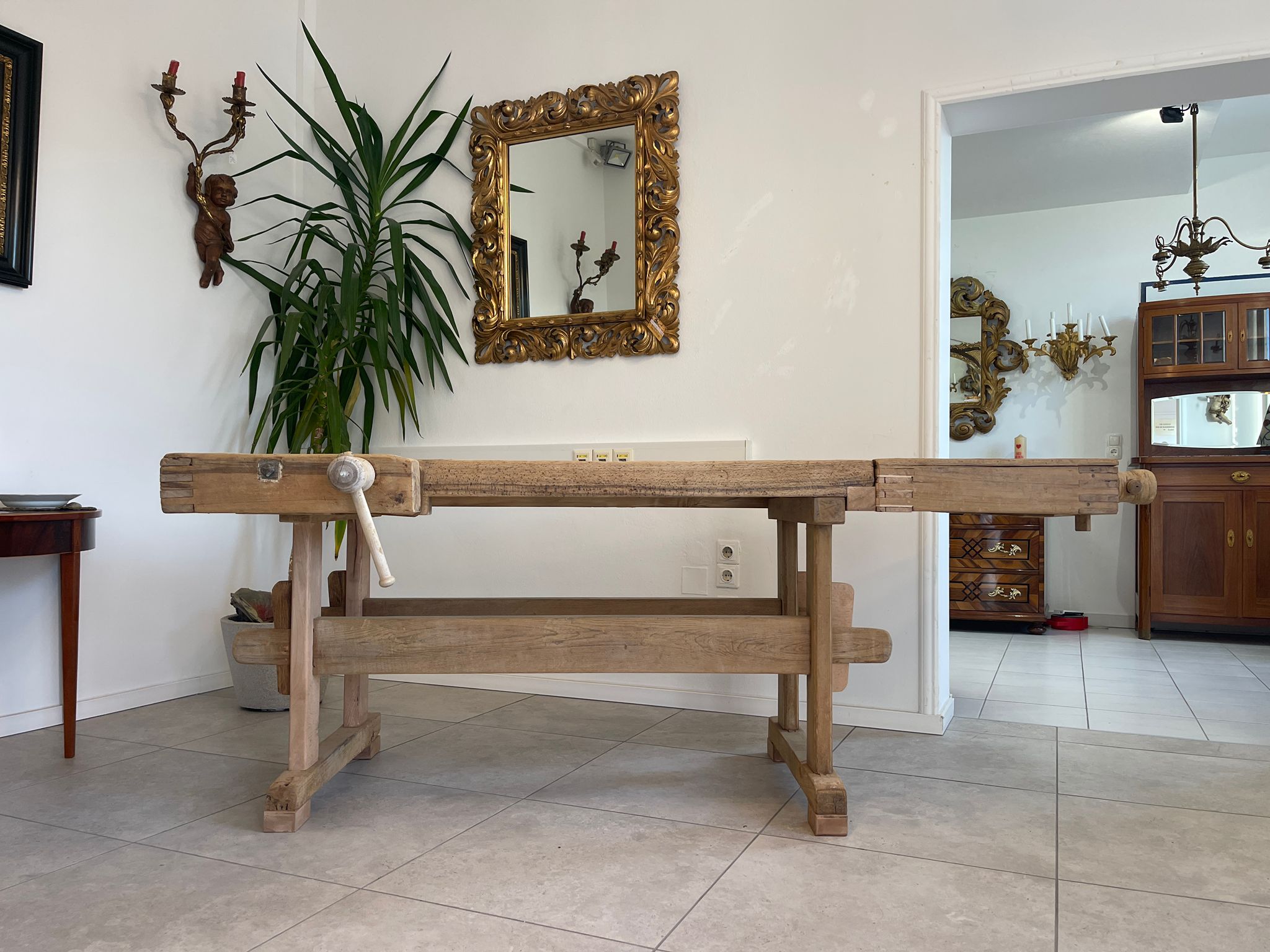 urige restaurierte Hobelbank, Werkbank, Küchentisch A5145