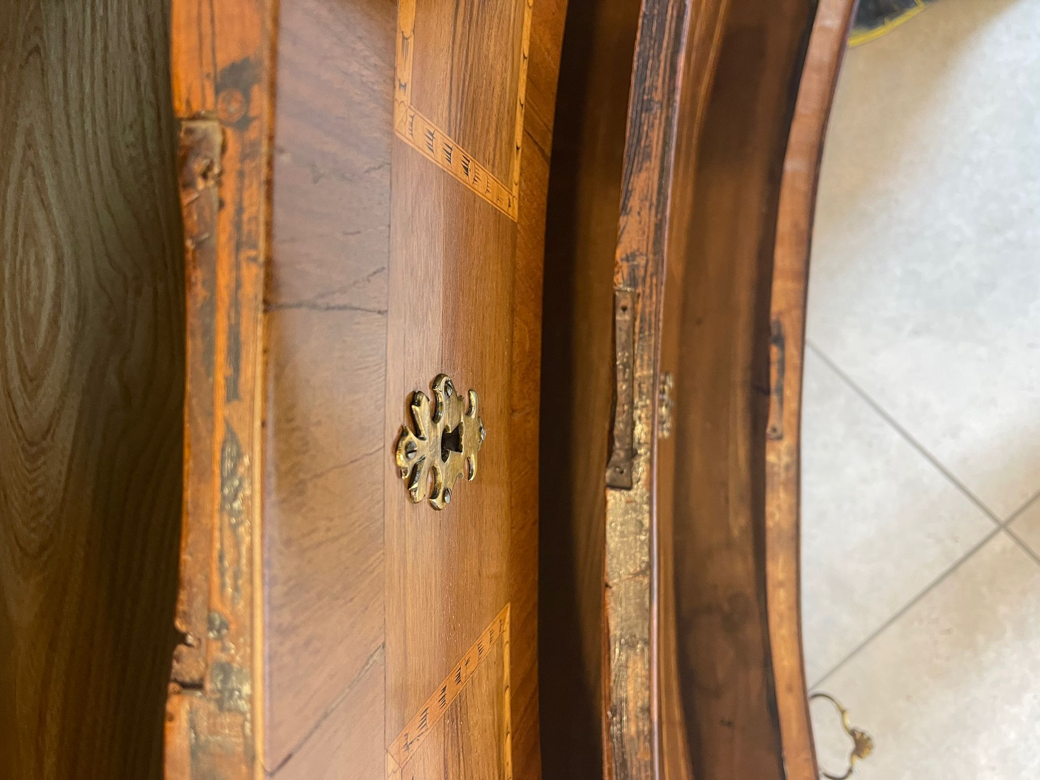 2d8ecbd3-8771-4c09-8242-7d839b1d40a1 Sale Barock Kommode Ladenkommode Original A5042