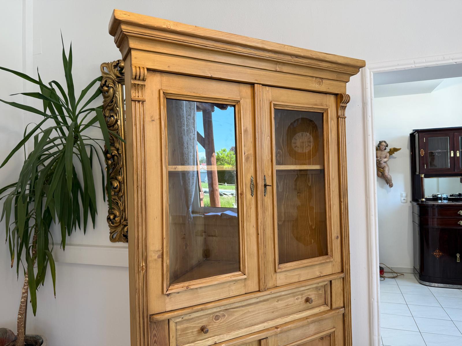 Eckschrank Eckvitrine Naturholz Gründerzeit Stil D2492