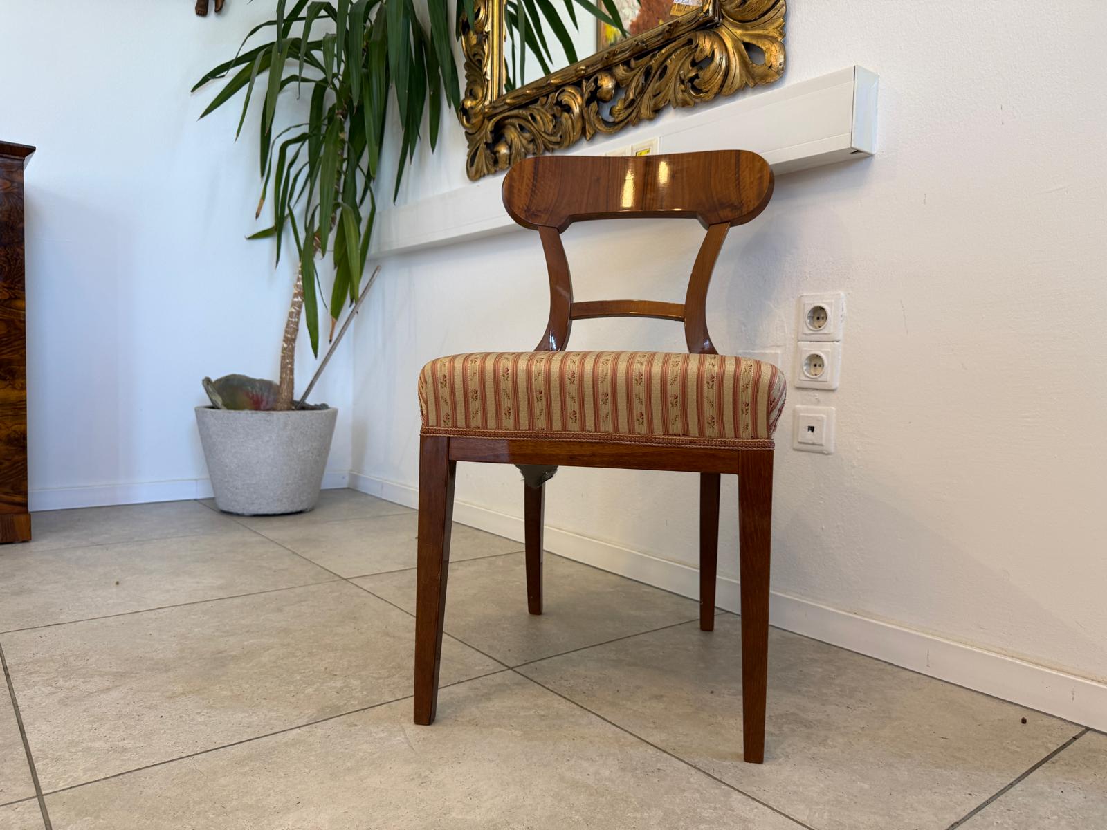 Originaler Biedermeier Sessel Antik Nussholz Antiquität D2408