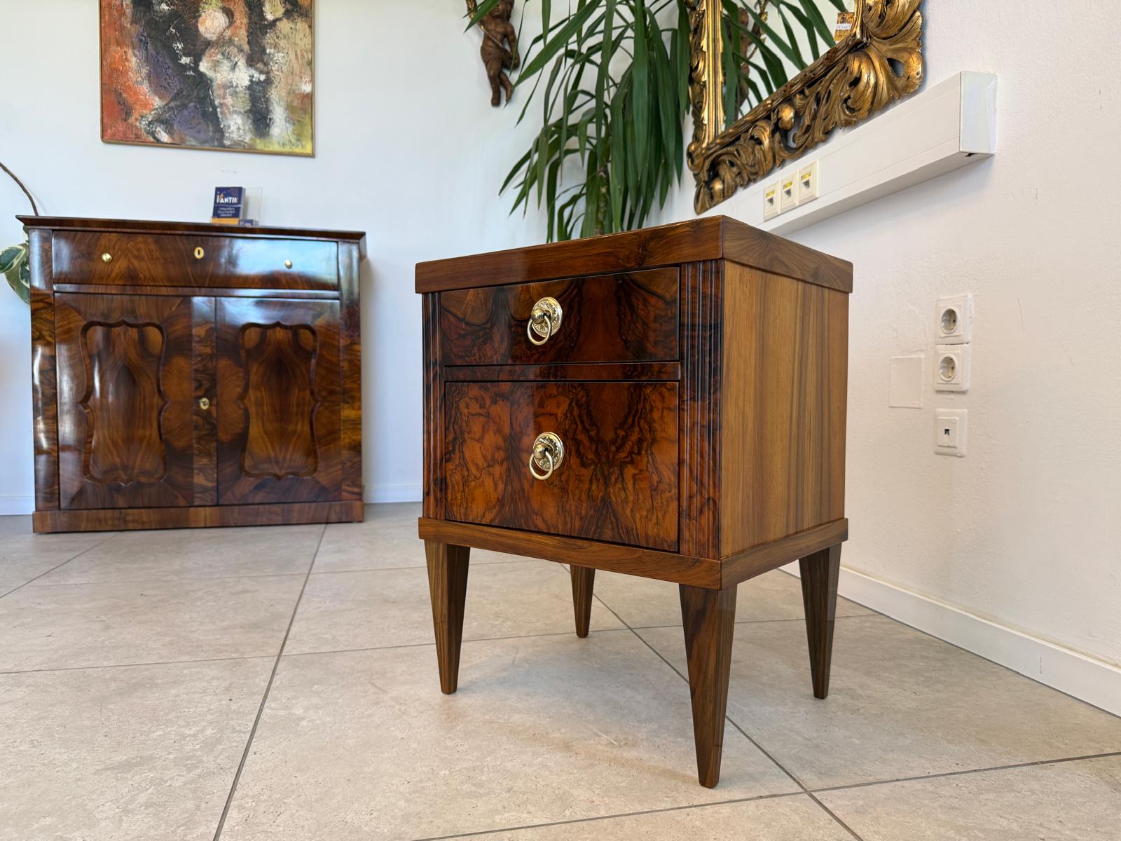 Biedermeier Nachtkasterl Schrankerl Restauriert und Veredelt D2471