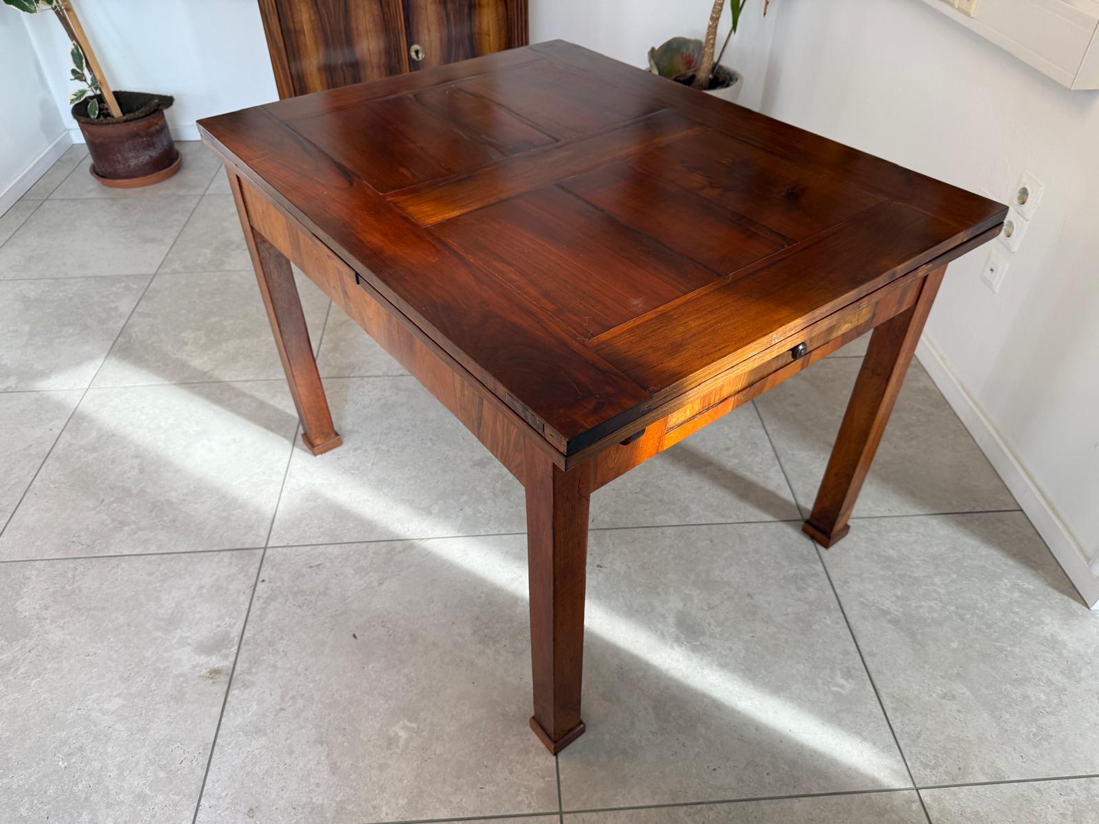 Biedermeier Auszugtisch Speisetisch Tisch Nussholz G2109