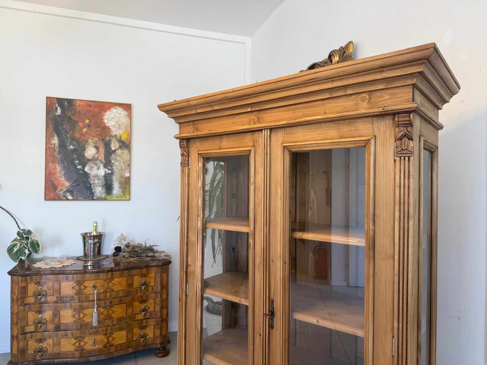 Bäuerliche Vitrine Bauernvitrine Bücherschrank Bauernschrank Glasschrank D2723
