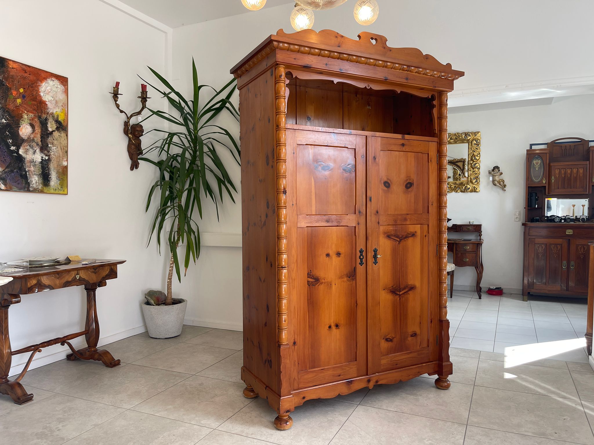 Antiker Zirbenholz Schrank Kasten Bauerschrank Kleiderkasten Bauernkasten G1662