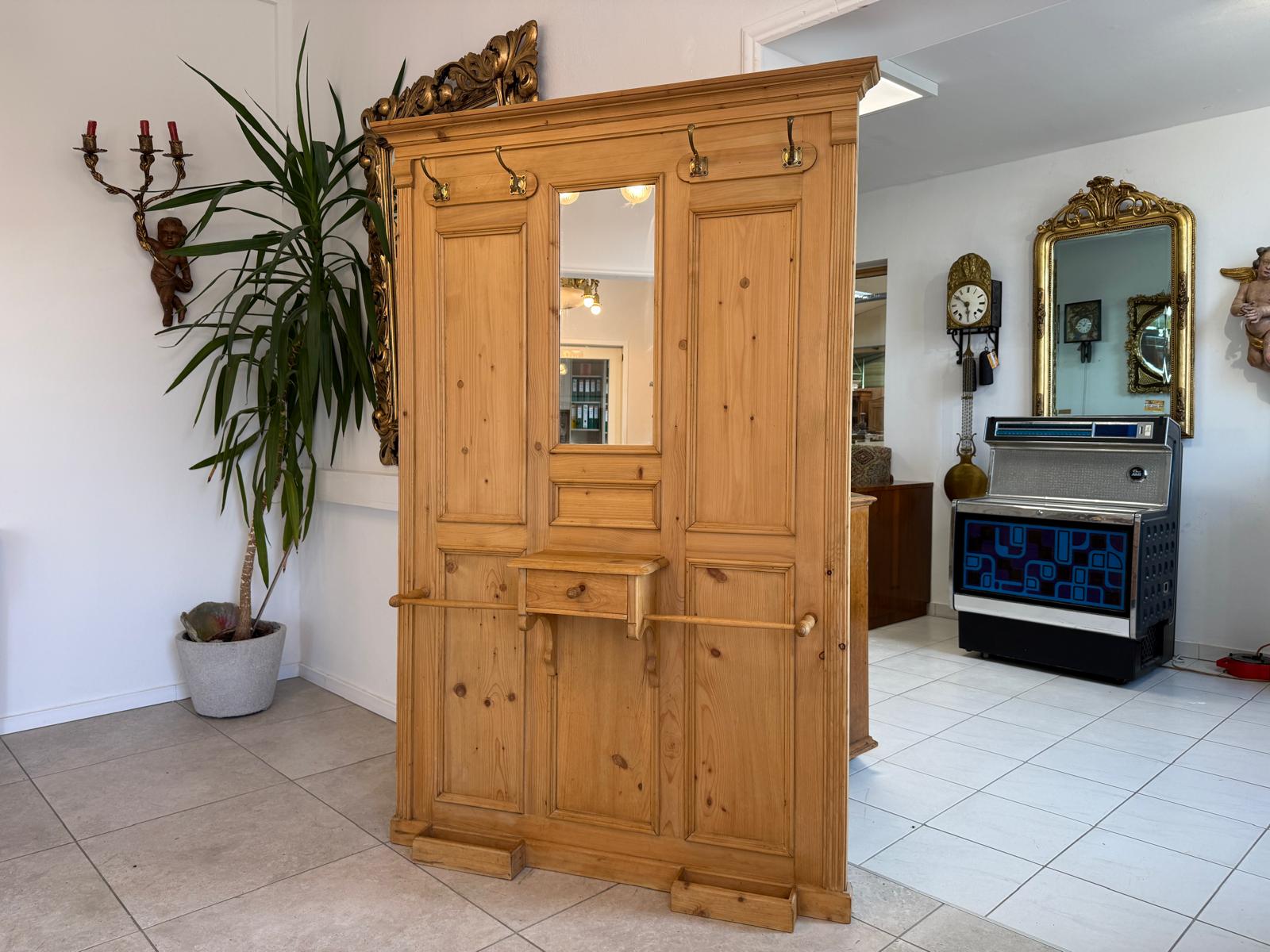 Bäuerliche Gründerzeit Garderobe Kleiderablage Weichholz Antik G1048-1