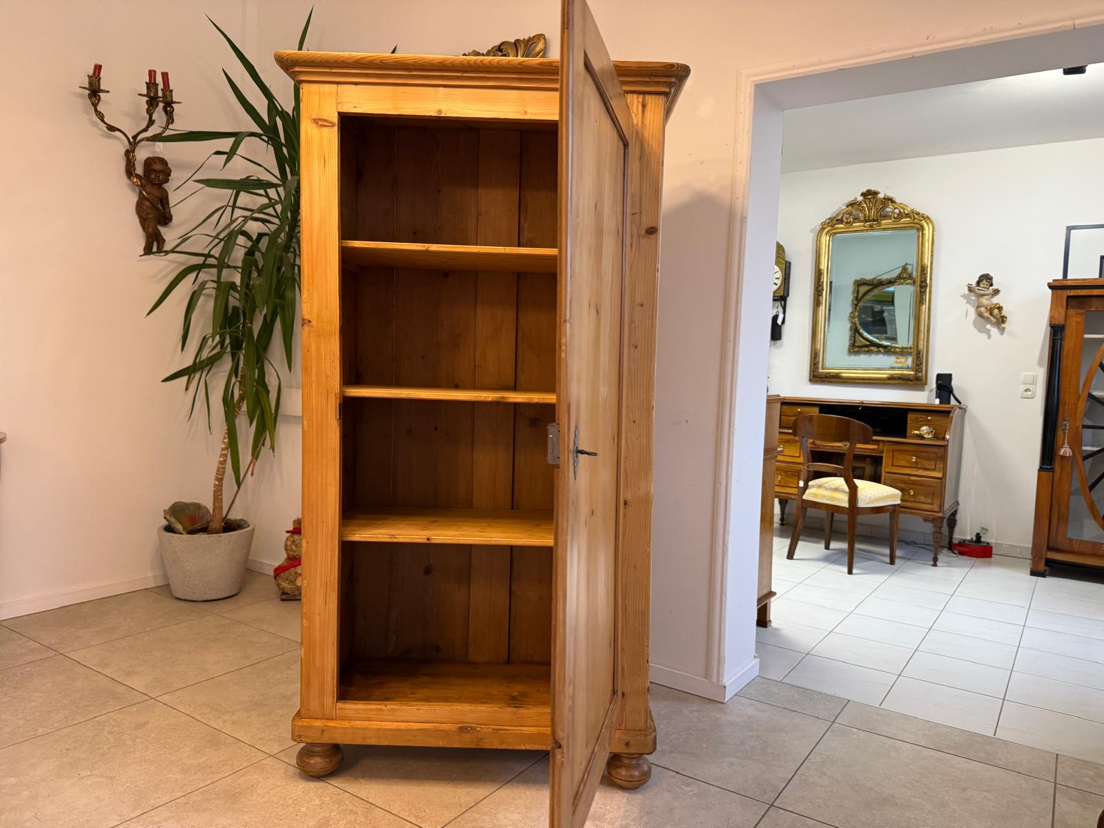 Restaurierter 1 türiger Bauernschrank Biedermeier Naturholzschrank G2255