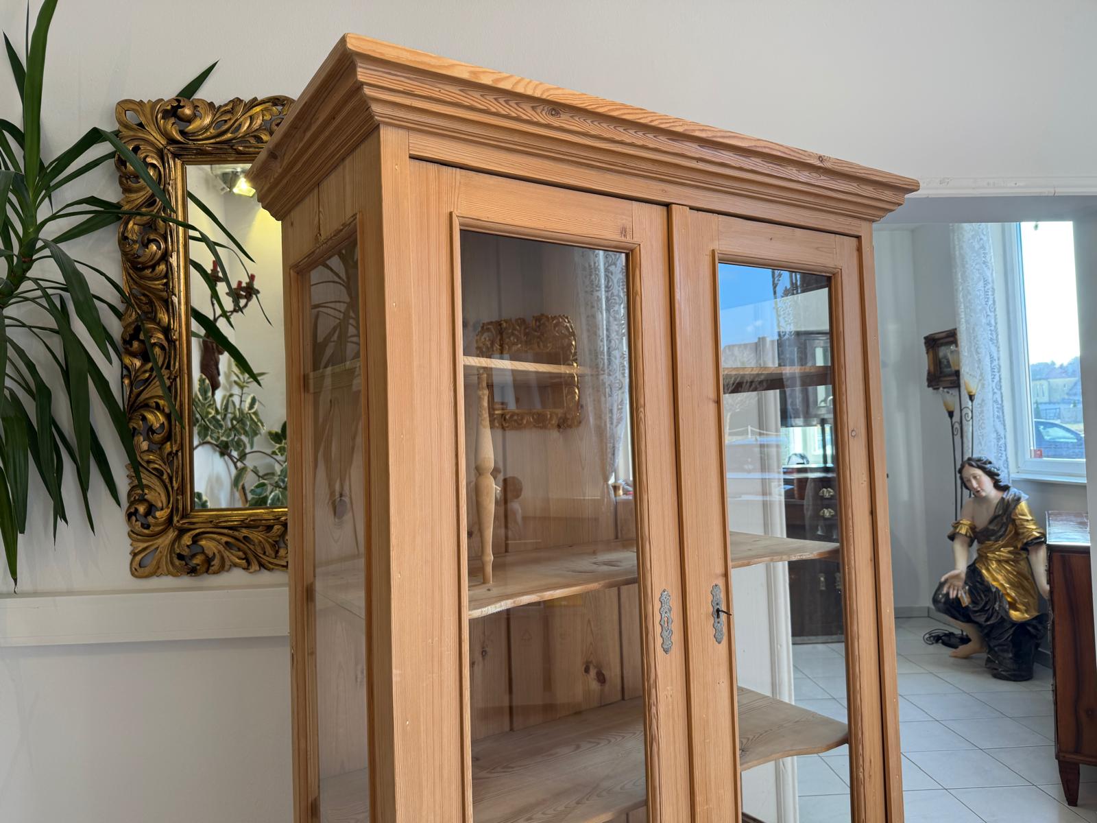 Bäuerliche Jugendstil Vitrine Bauernvitrine Bauernschrank Naturholz Bücherschrank G1049-1