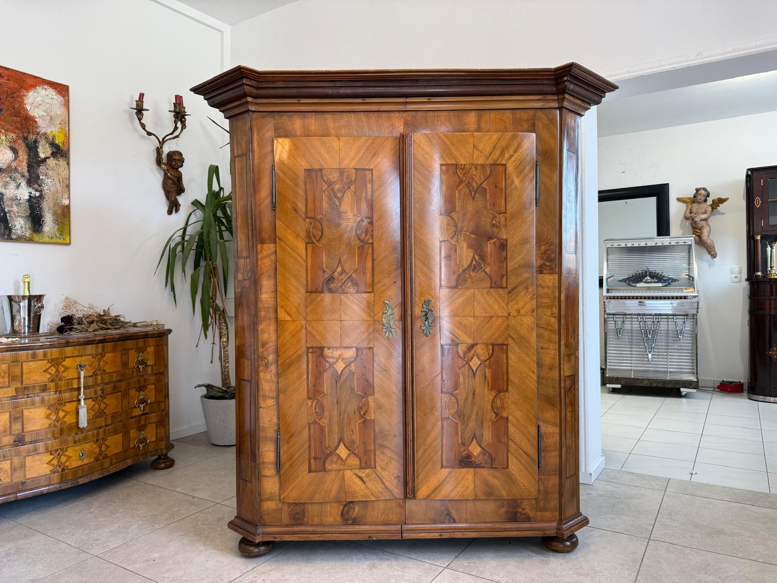 Prachtvoller Barockschrank Bauernschrank Antik Authentisch D2816
