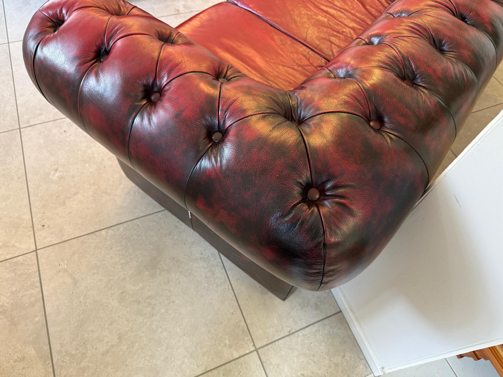 Chesterfield Ensemble 3 teilig Ledersofa Fauteuils Clubmöbel Cultmöbel G2127