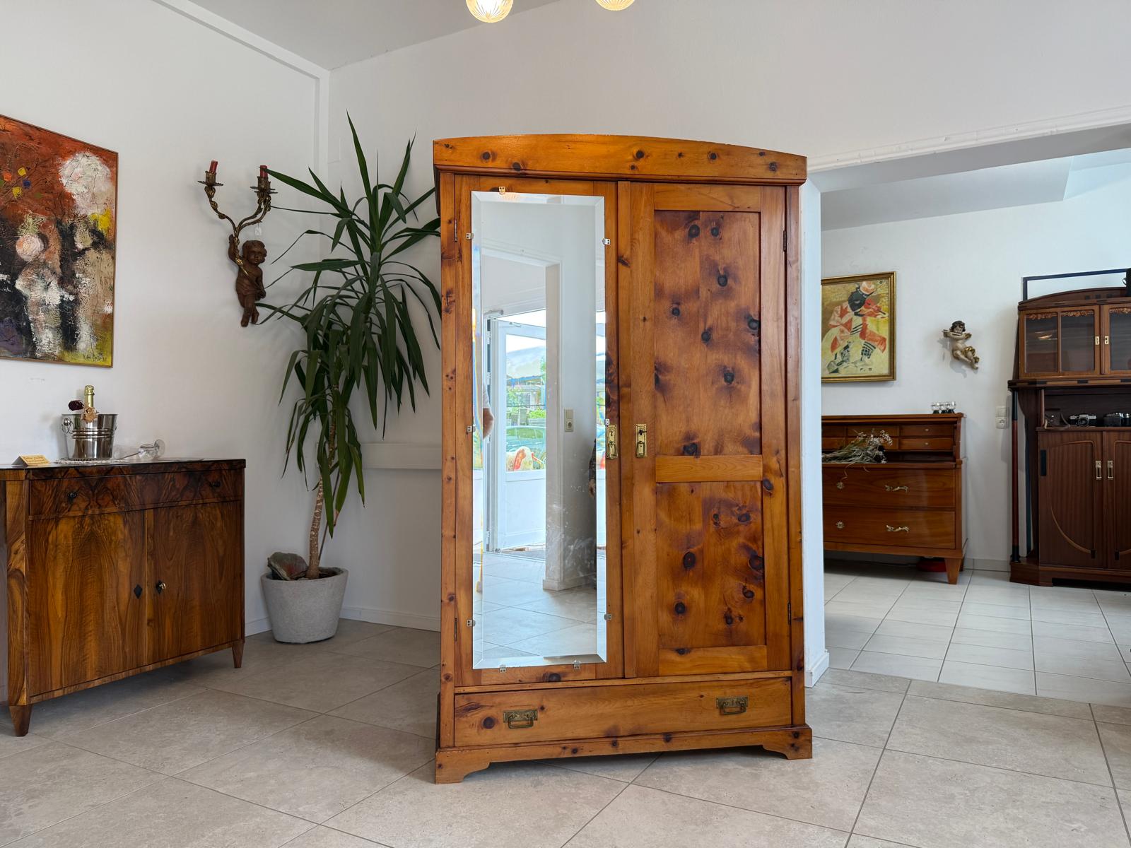 Zirbenholz Schrank Kasten Bauerschrank Kleiderkasten Spiegelschrank G1882