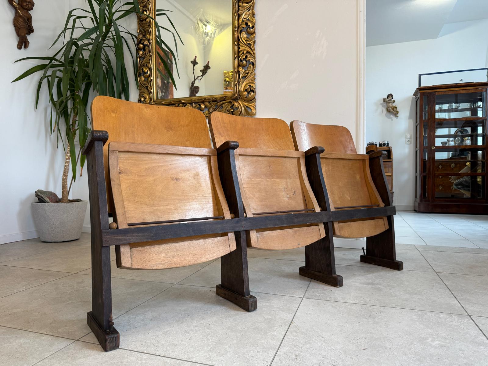 Originale Kinosessel 3er Sitz Klappstuhl Stuhl Sitzgruppe G2128