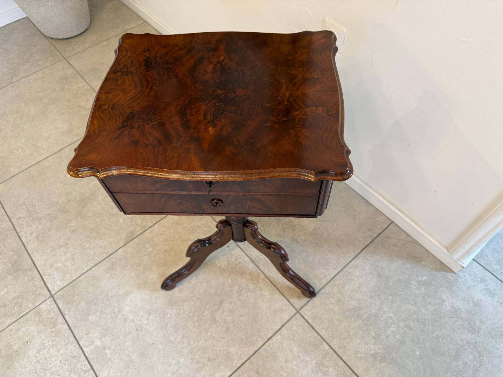 Sale Originales Biedermeier Tischerl Nähtischerl Beistelltisch G2264