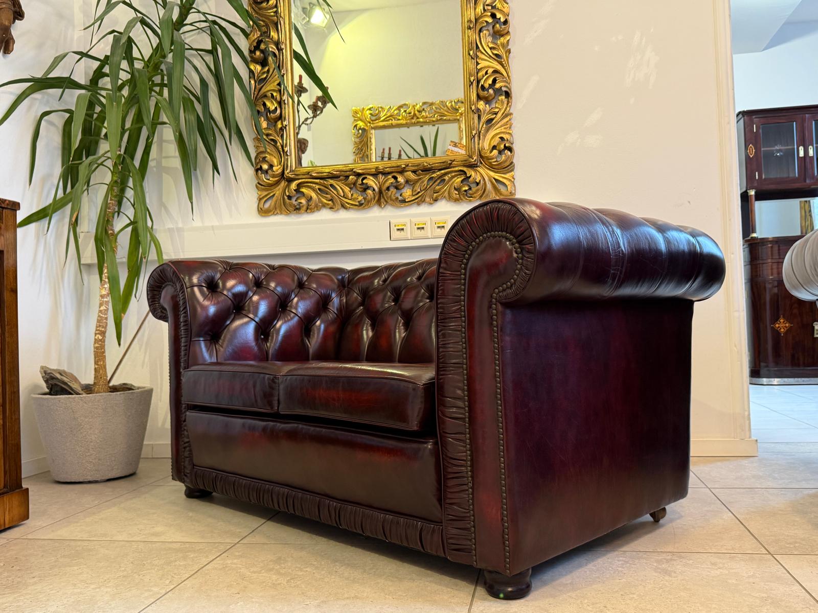 Chesterfield Ensemble 3 teilig Ledersofa Fauteuils Clubmöbel Cultmöbel D1110
