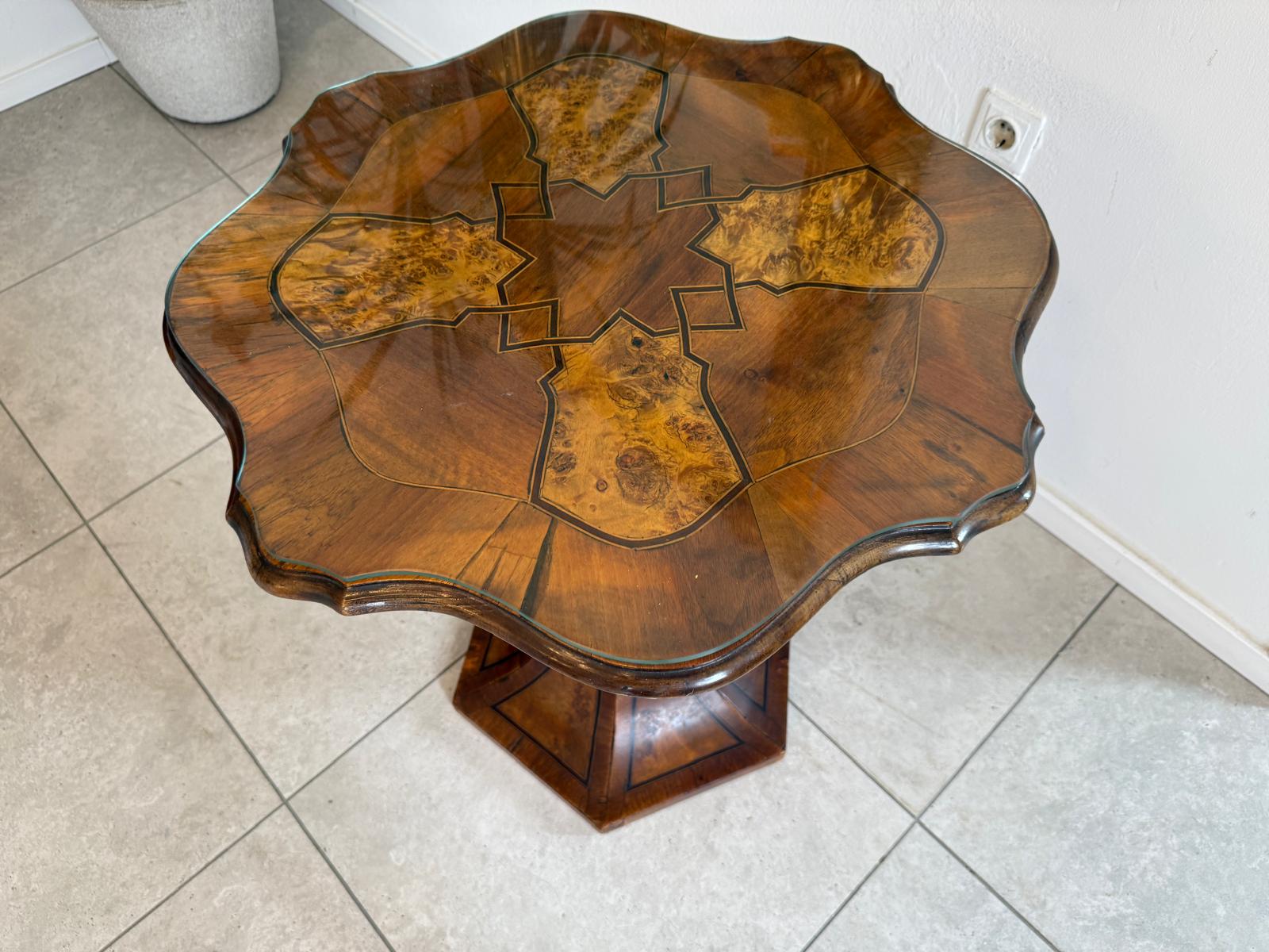 Biedermeier Tisch Vasentisch Antiquität Marketiert Intarsiert D2354