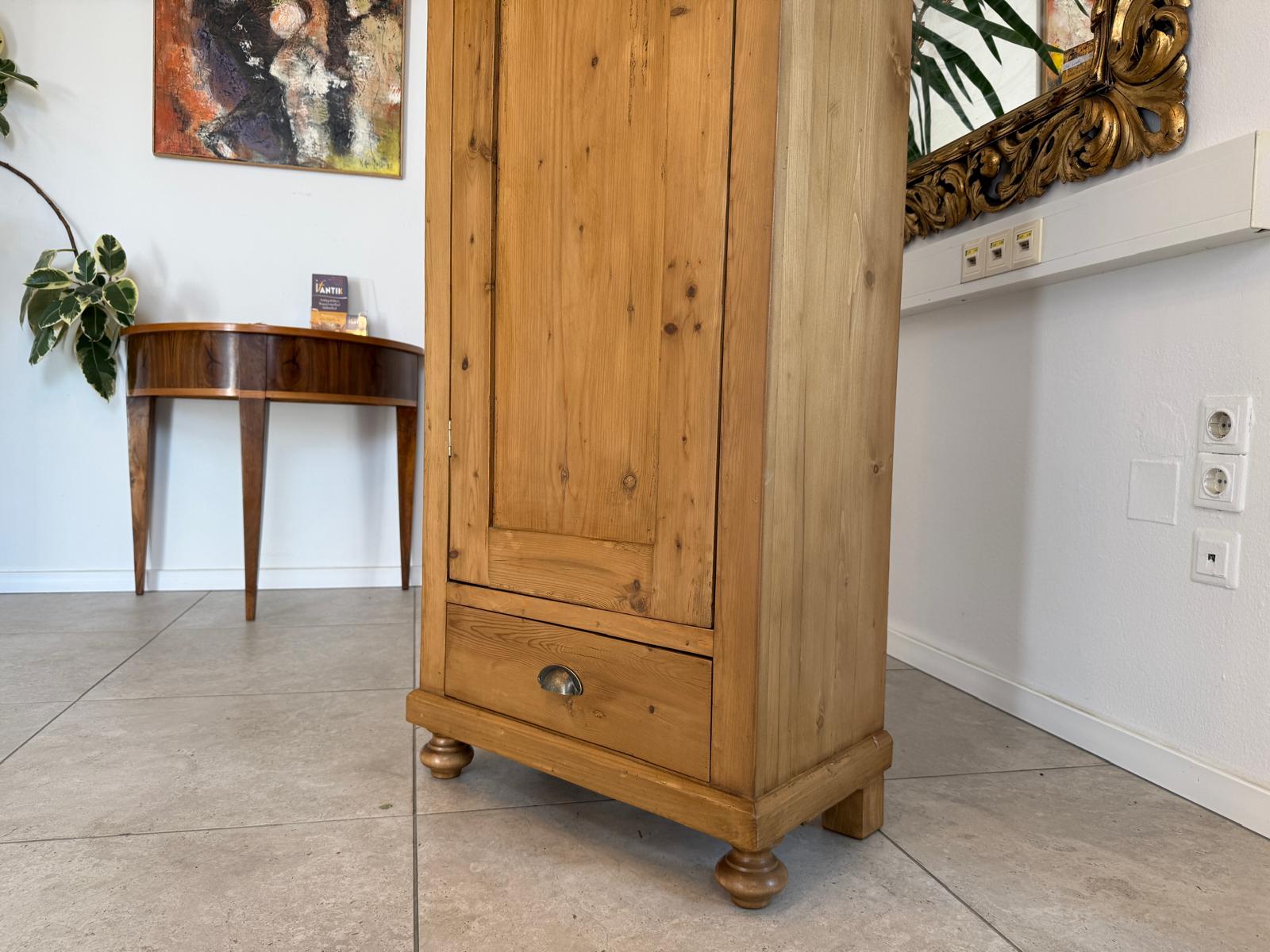 Bäuerlicher 1 türiger Bauernschrank Jugendstil Naturholzschrank Antik G2199