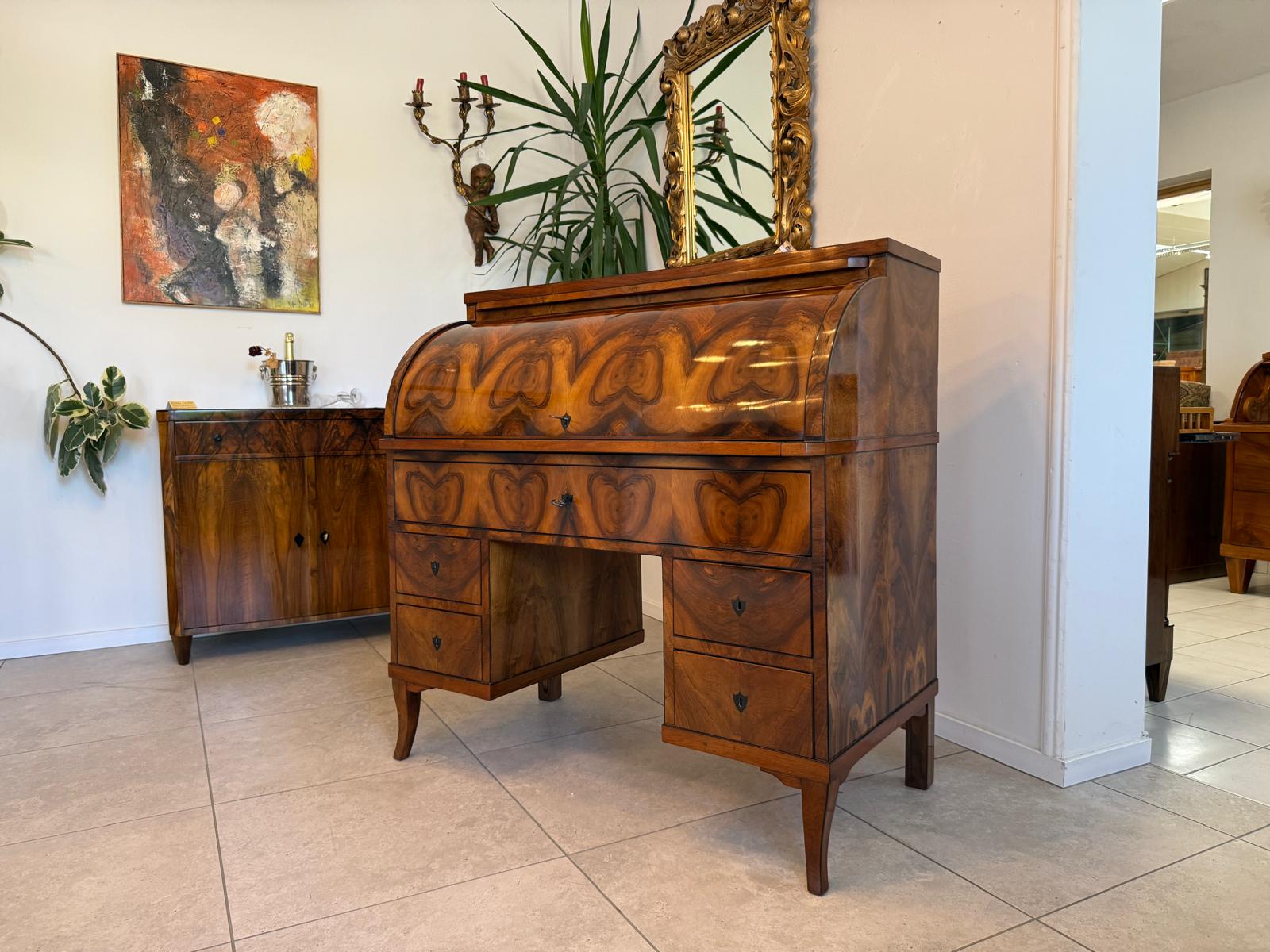 Sale Restaurierter Biedermeier Sekretär Schreibpult Nussholz G1968