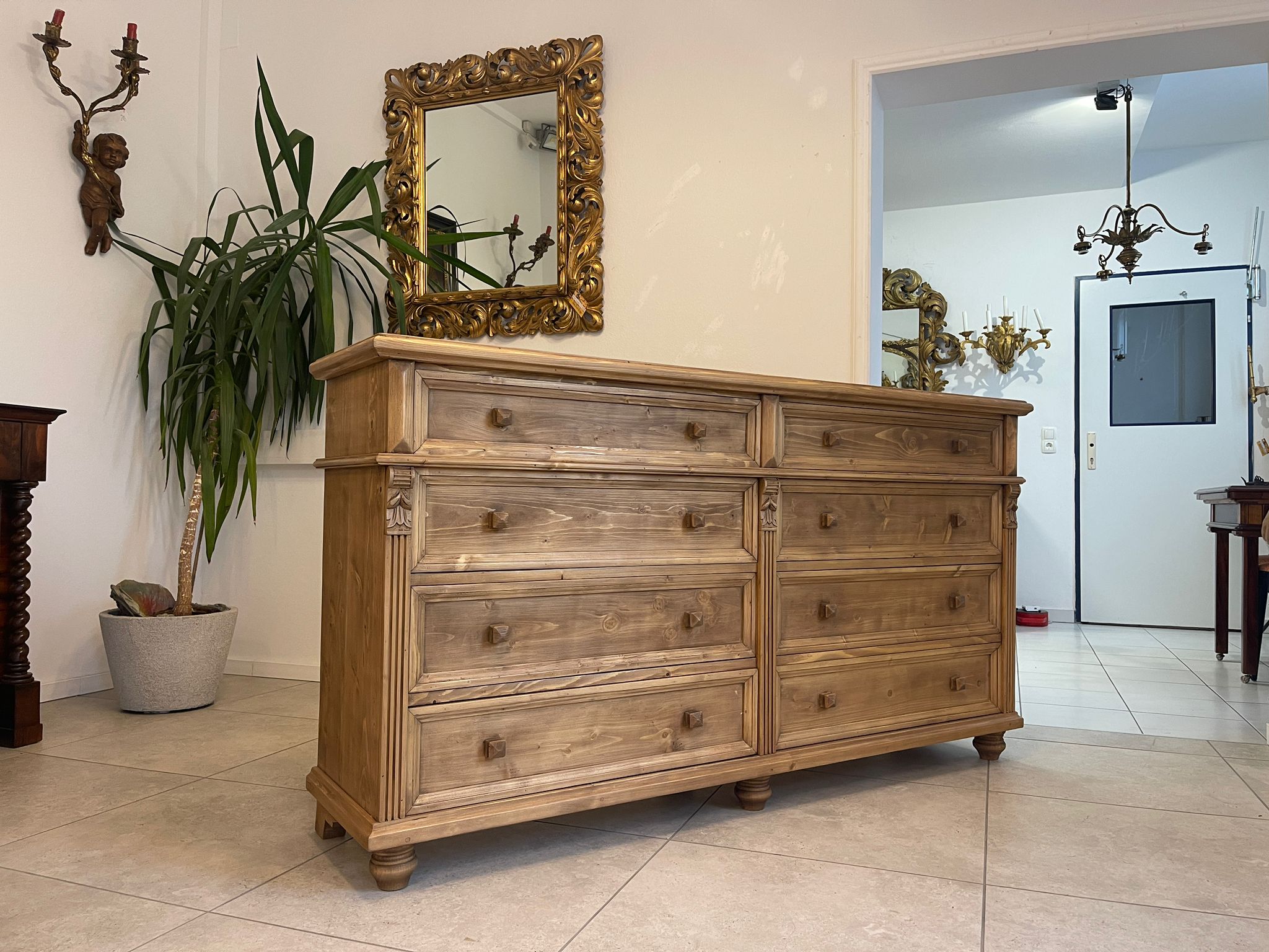 3d727afe-d09b-43a9-a798-b146fcdf672b-1 Apothekenschrank Ladenkommode Ladenschrank Gründerzeit A5007