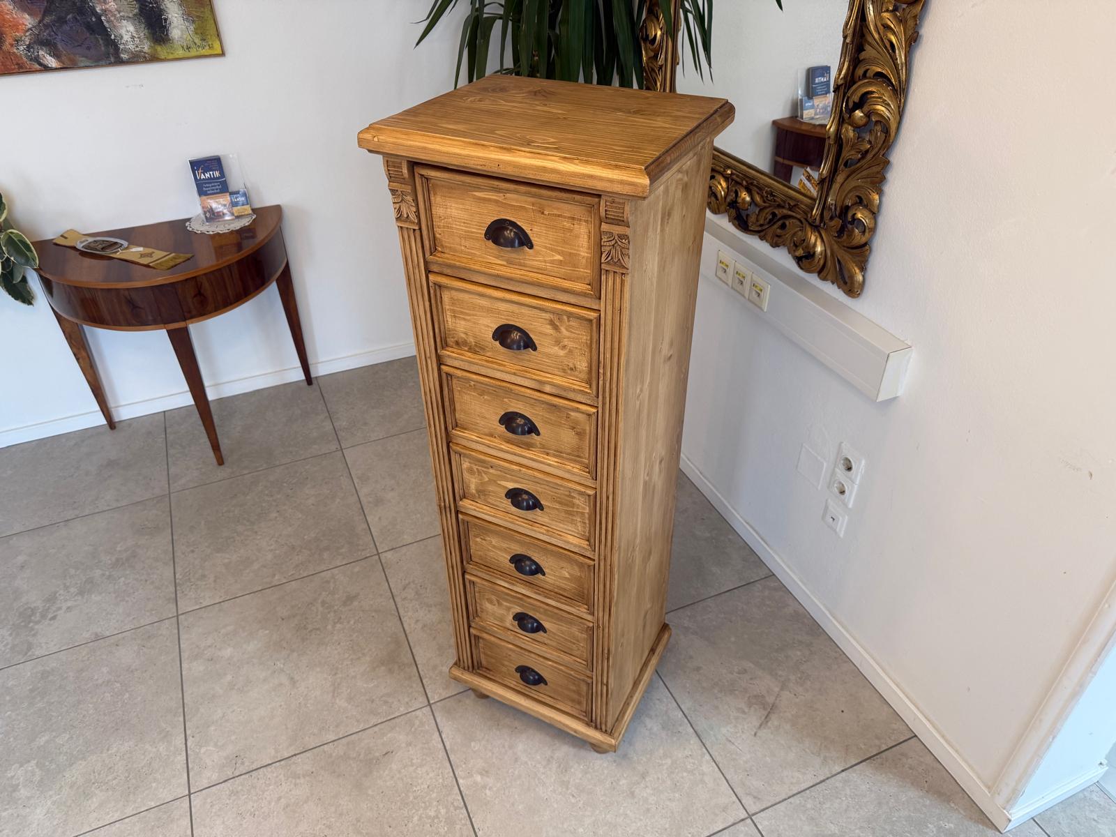 Bäuerliche Ladenkommode Apothekenschrank 7 Ladenkommode D1022