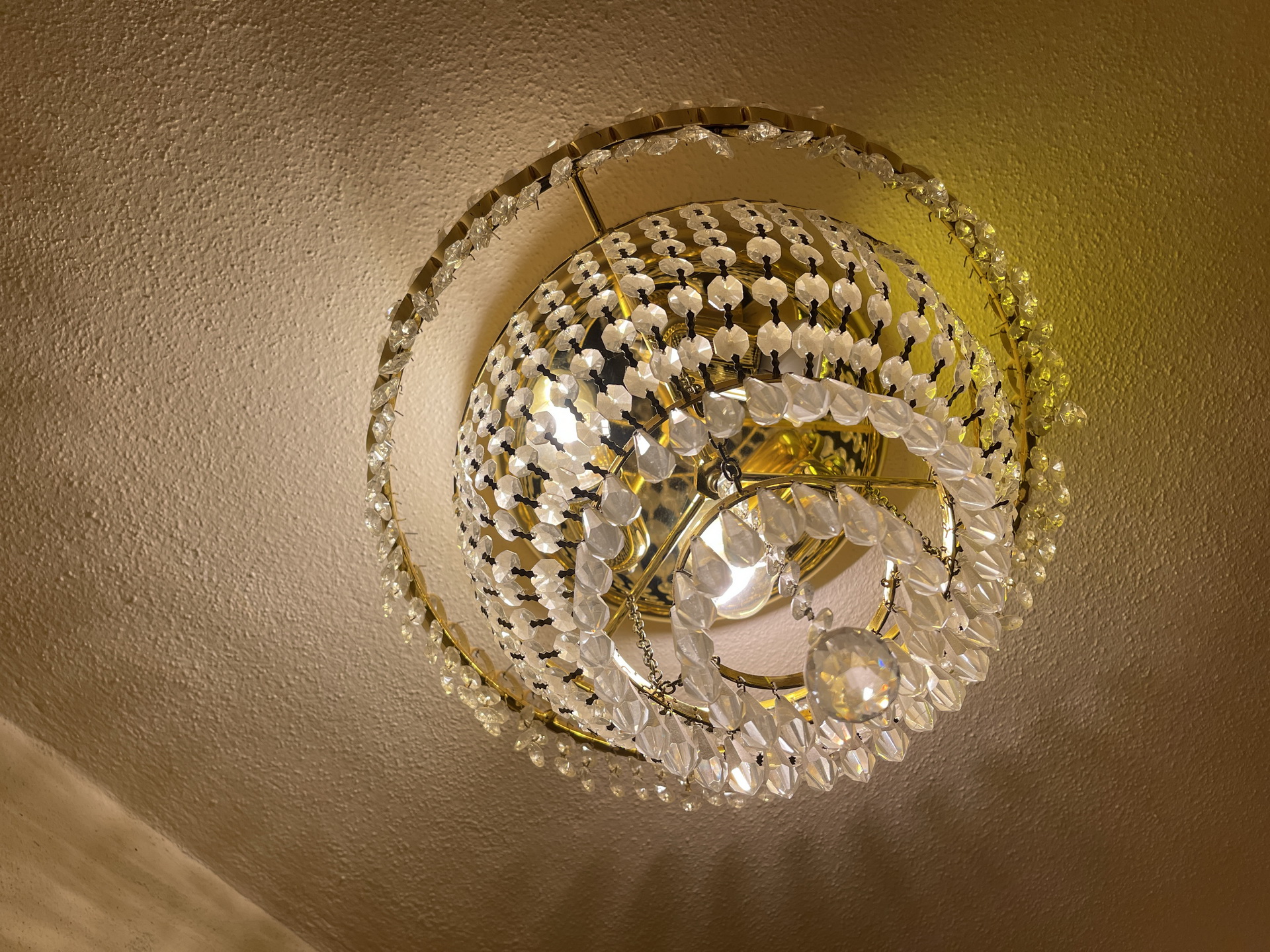 bauernschrank_16phENvoTihPmO4 Moderner Glasluster Leuchter Deckenluster W002