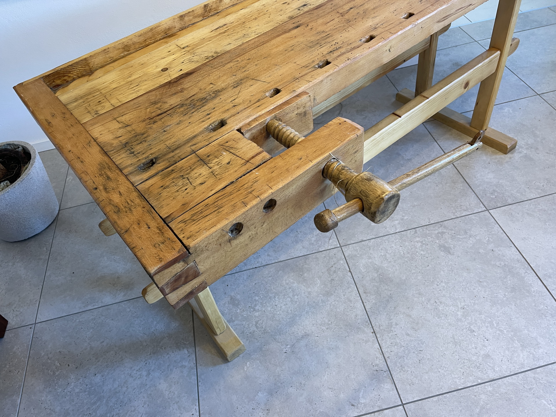 Bauernschrank-35 Sale Original Hobelbank, Werkbank, Designertisch B1925