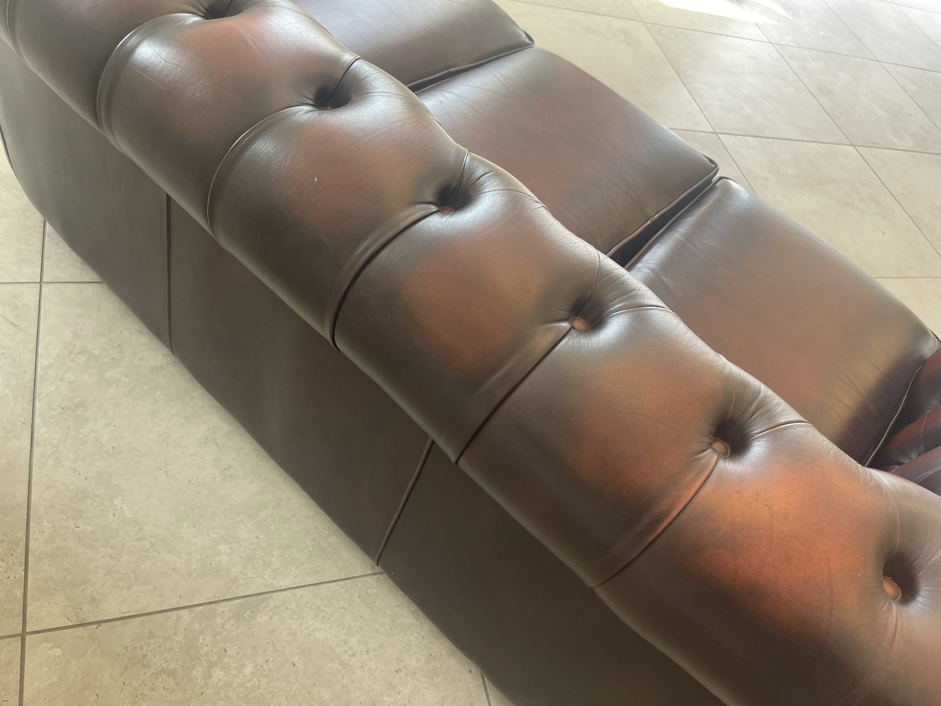 IMG_9821v8mQjNrJ30eeI Chesterfield 4er Clubsofa Couch Oxblood Red A4479