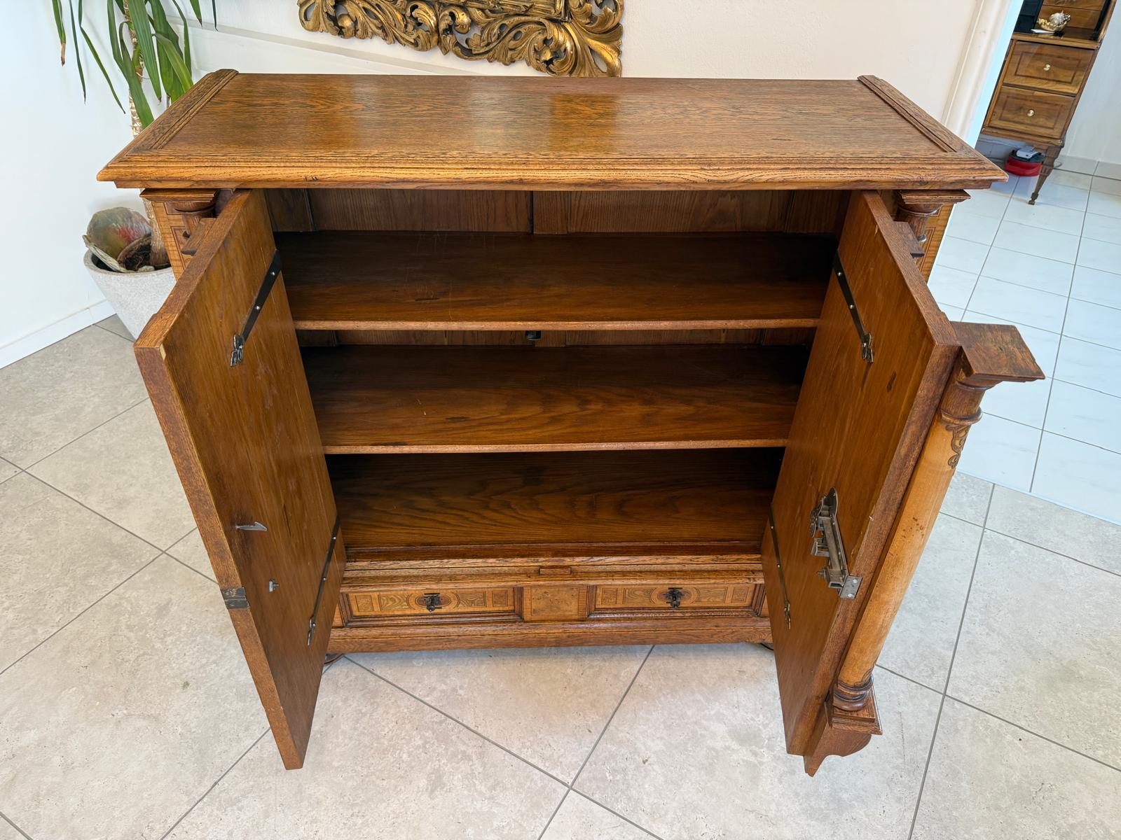 Spätrenaissance Anrichte Eichenholz Original Rarität Antiquität G2189