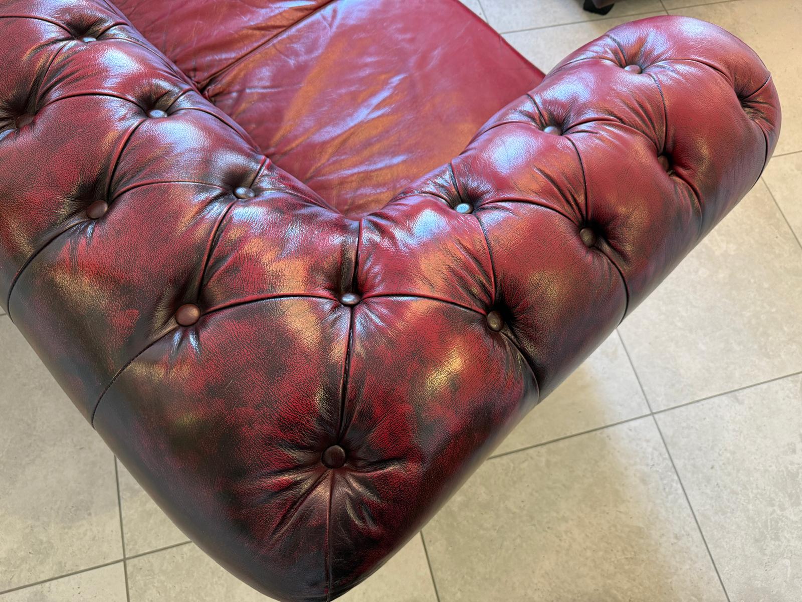 Chesterfield Ensemble 3 teilig Ledersofa Fauteuils Clubmöbel Cultmöbel G2127