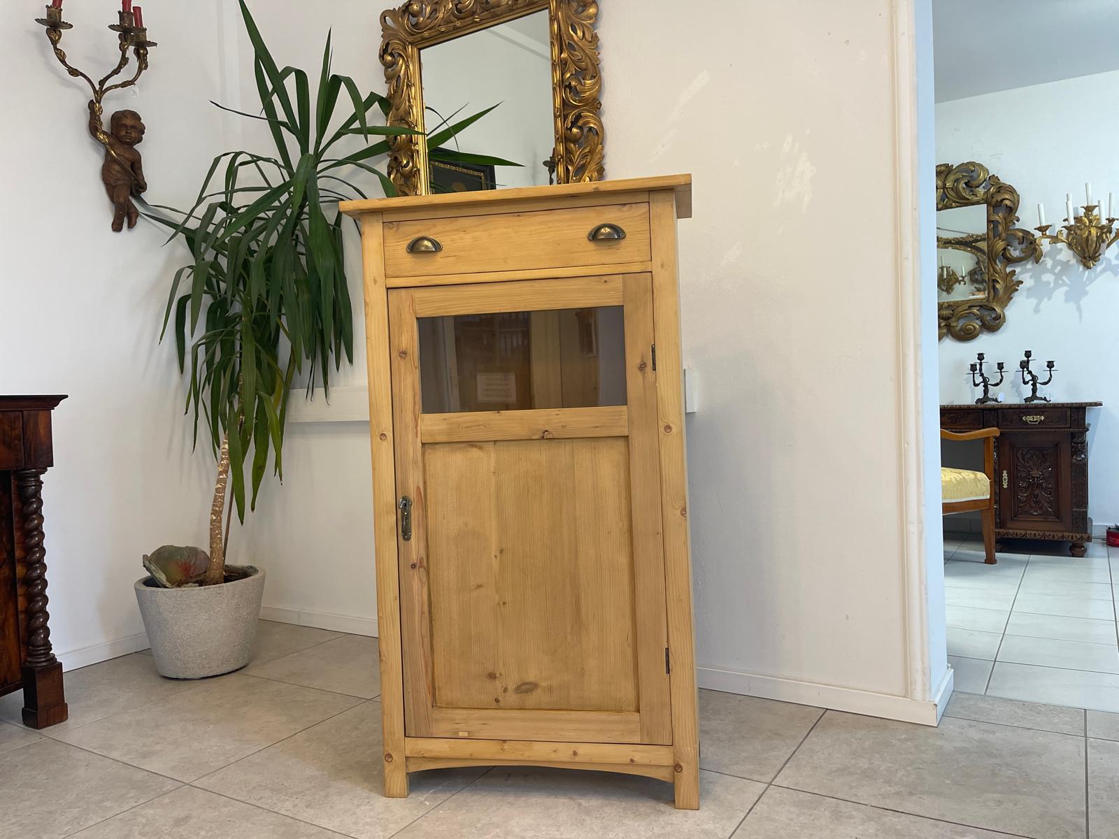 079ed945-ef9b-4854-8065-45a224d67de4 Bäuerliches Vertiko Bücherschrank Halbschrank Bauernschrank A5025