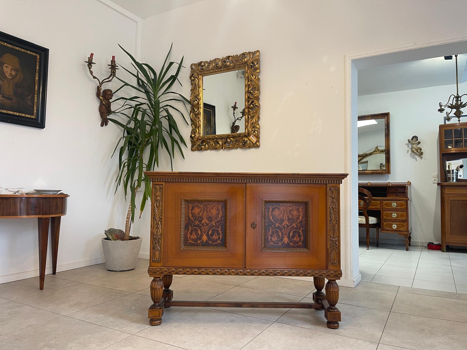 Elegante Anrichte Sideboard Kommode Barockstil  G1156