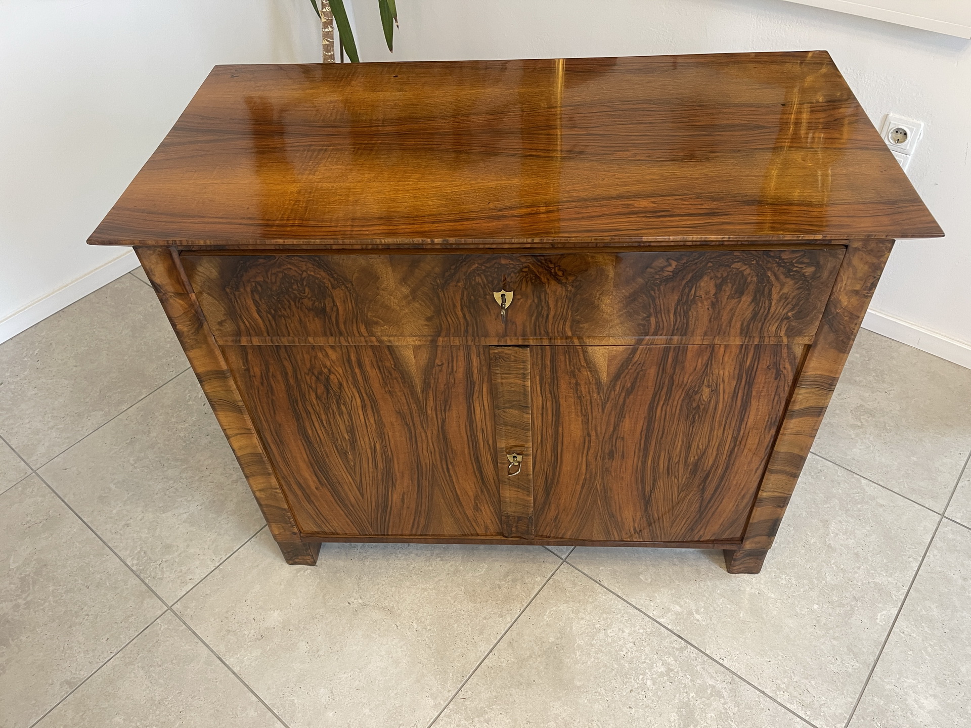 Biedermeier-Barock-25X1ZvZx1pyfuux Sale Restaurierte Biedermeier Anrichte Trumeau Nussholz A4019