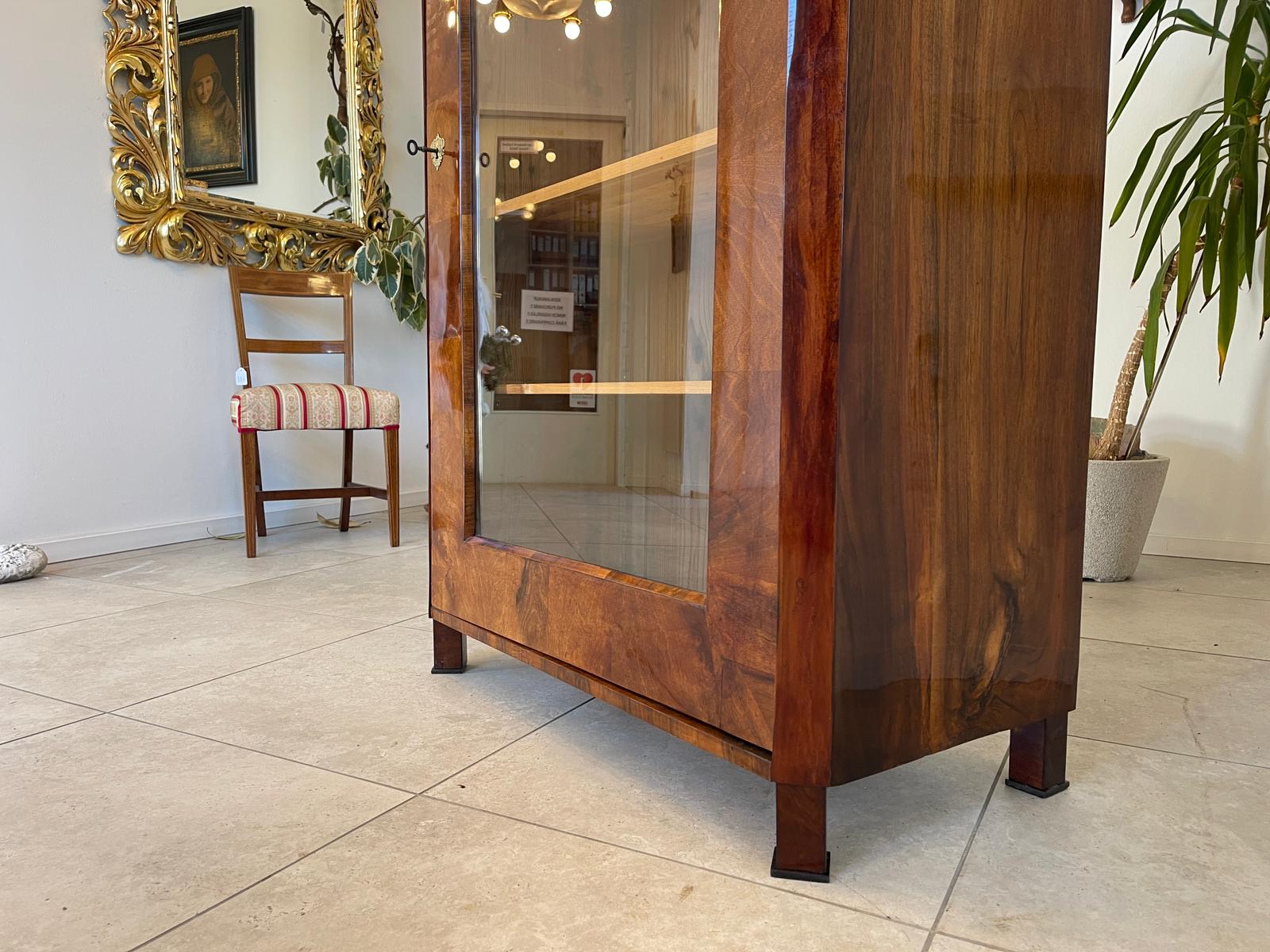 Restaurierte Biedermeier Vitrine Bücherschrank Glasschrank A5496