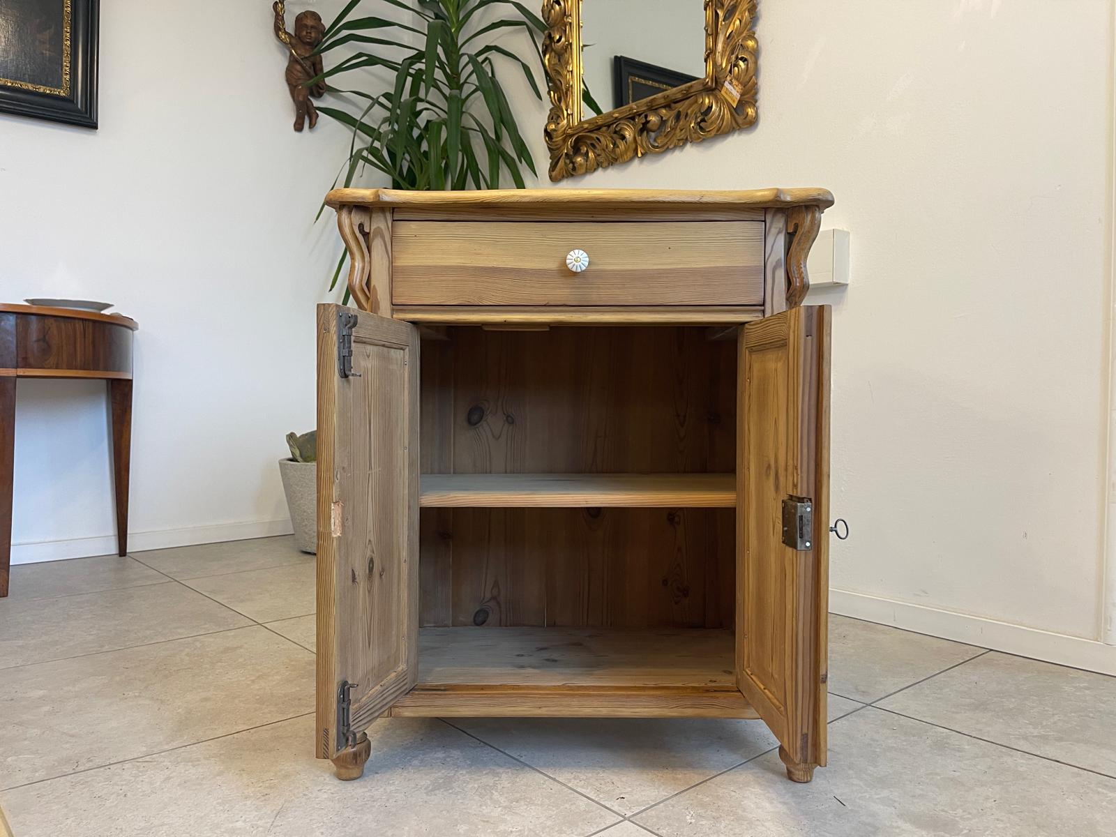 Bäuerliche Gründerzeit Anrichte Kommode Kasterl Bauernmöbel G1046