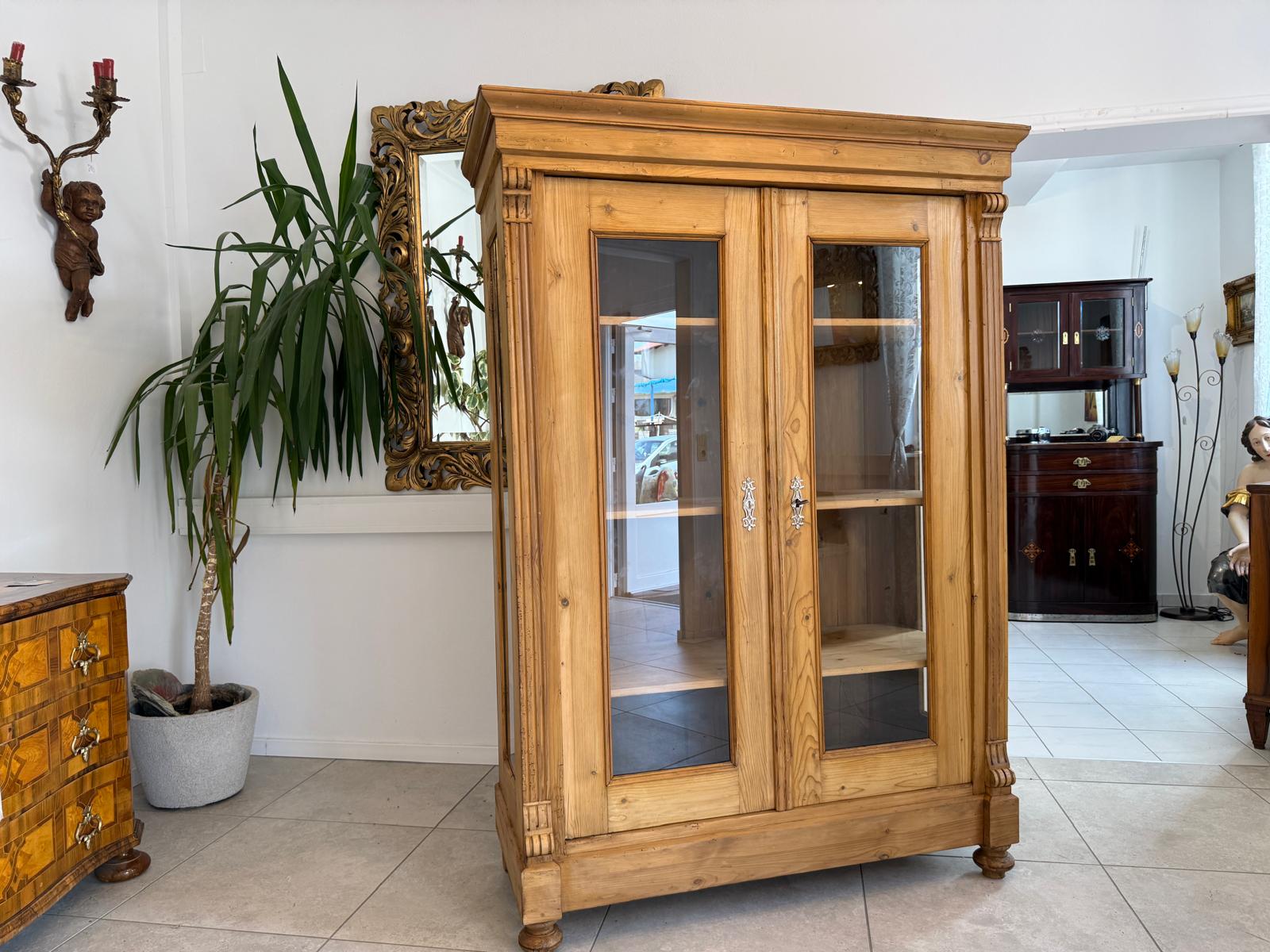 Bäuerliche Vitrine Bauernvitrine Bücherschrank antik Bauernschrank D2647