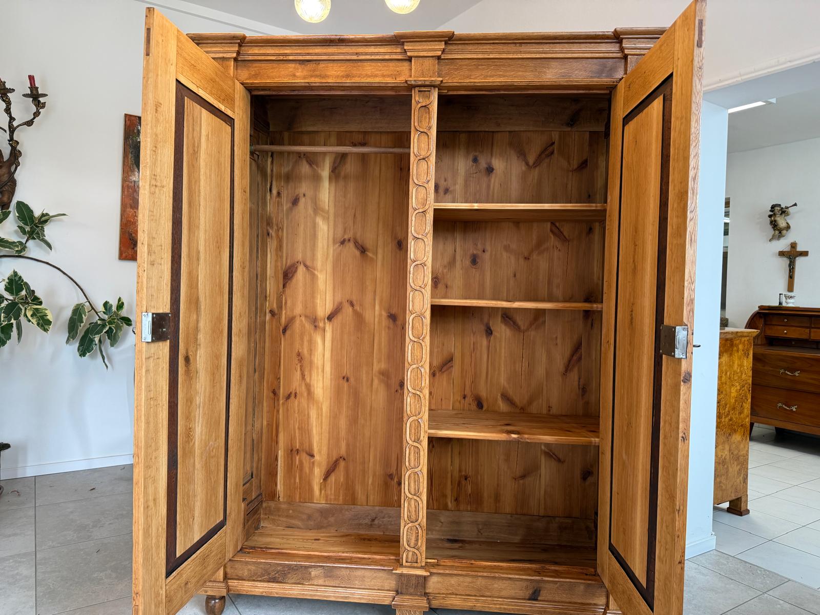 SALE Restaurierter Biedermeier Schrank Kleiderkasten Antiquität G1820