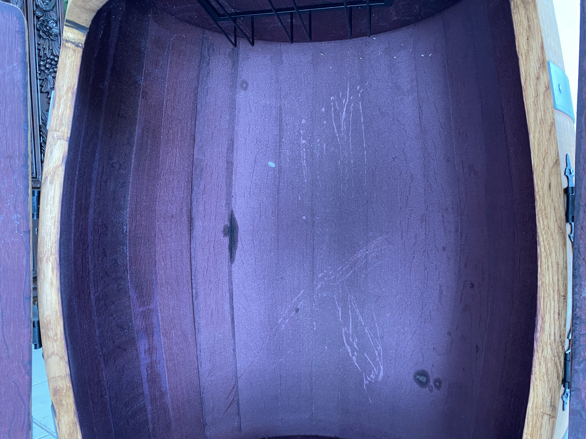 Bauernm-be-Altwaren-Antikes_80 Weinfass Bar - Umgebautes Eichenfass als stilvolle Hausbar A2611