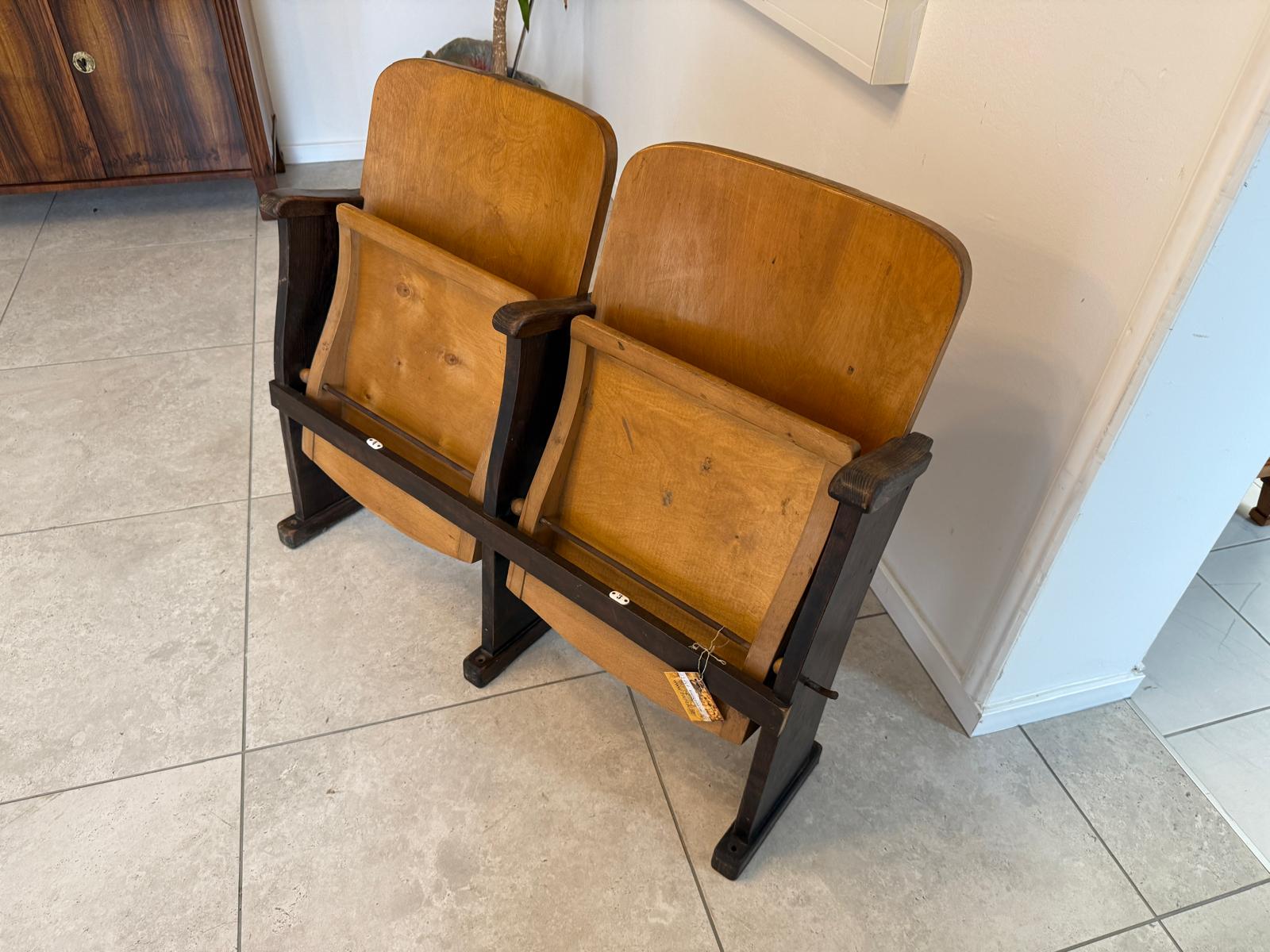 Originale Kinosessel 2er Sitz Klappstuhl Stuhl Sitzgruppe G2131