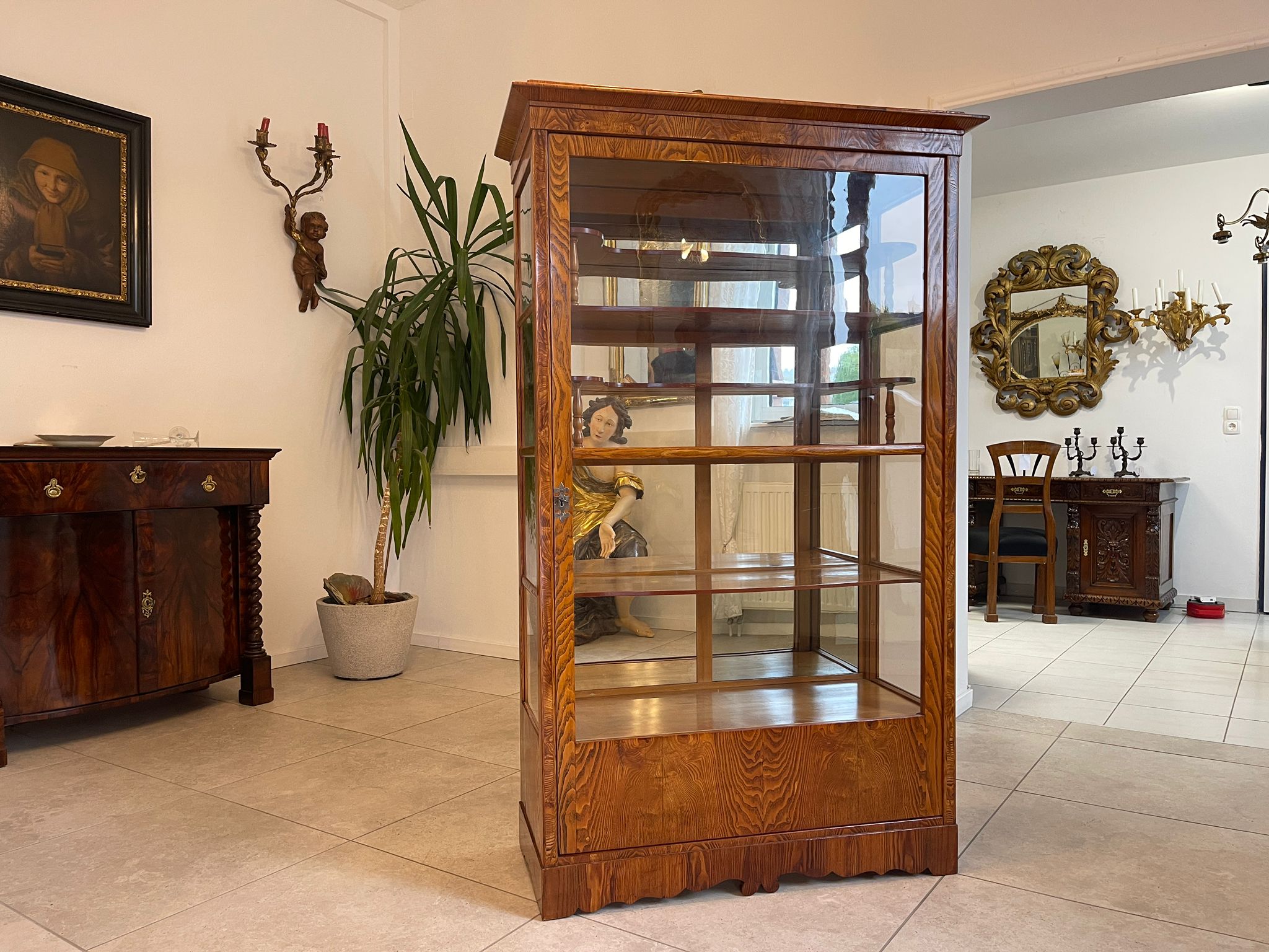 aa234fc5-3425-4731-9acd-426a1d56dd37 Biedermeier Vitrine Bücherschrank Eschenholz A4950