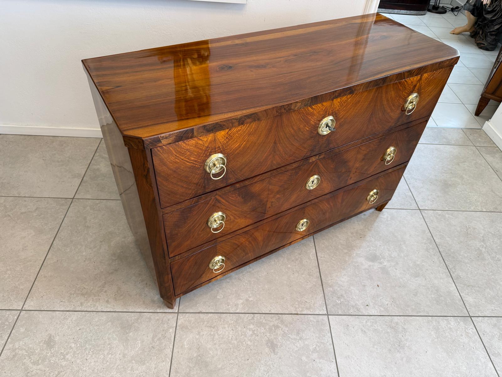 Biedermeier Kommode 3 Ladenkommode Nussholz Antiquität D2480