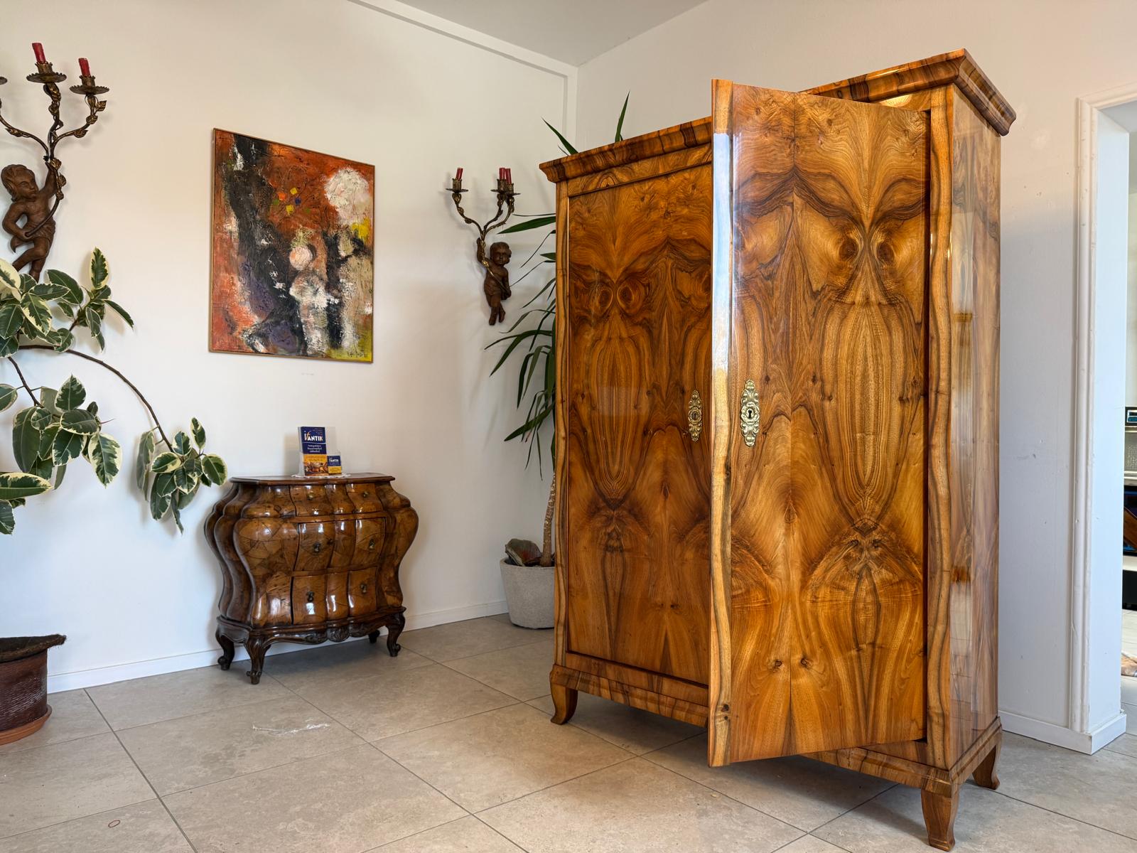 Sale Restaurierter Hallenschrank Biedermeier Schrank Kasten Antiquität D1178