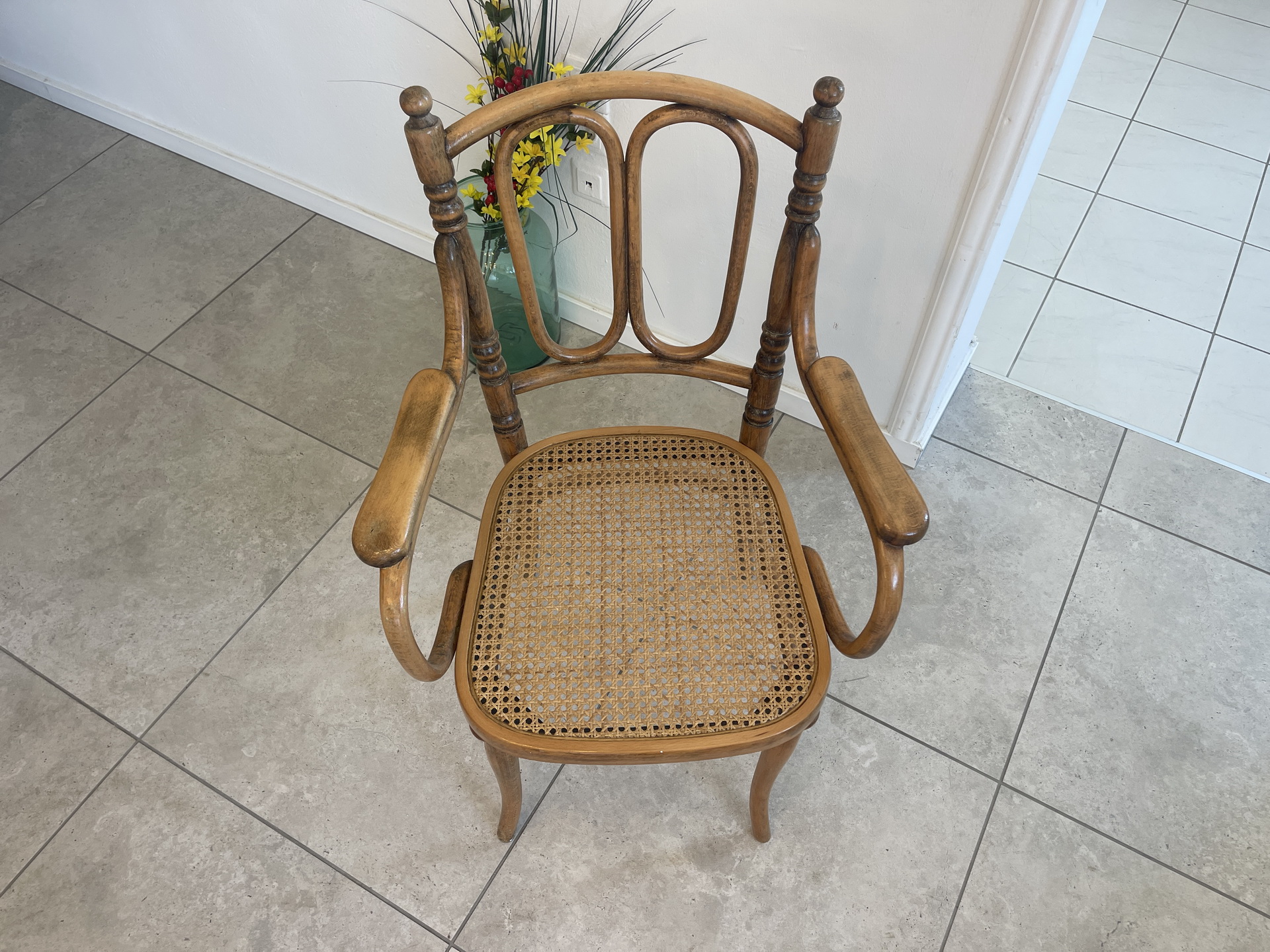 IMG_1230SJFJiaaikhZaQ Traum Bugholzsessel Armlehnstuhl Sessel Thonet, Eleganter Bugholzstuhl, Vintage Design - A4526