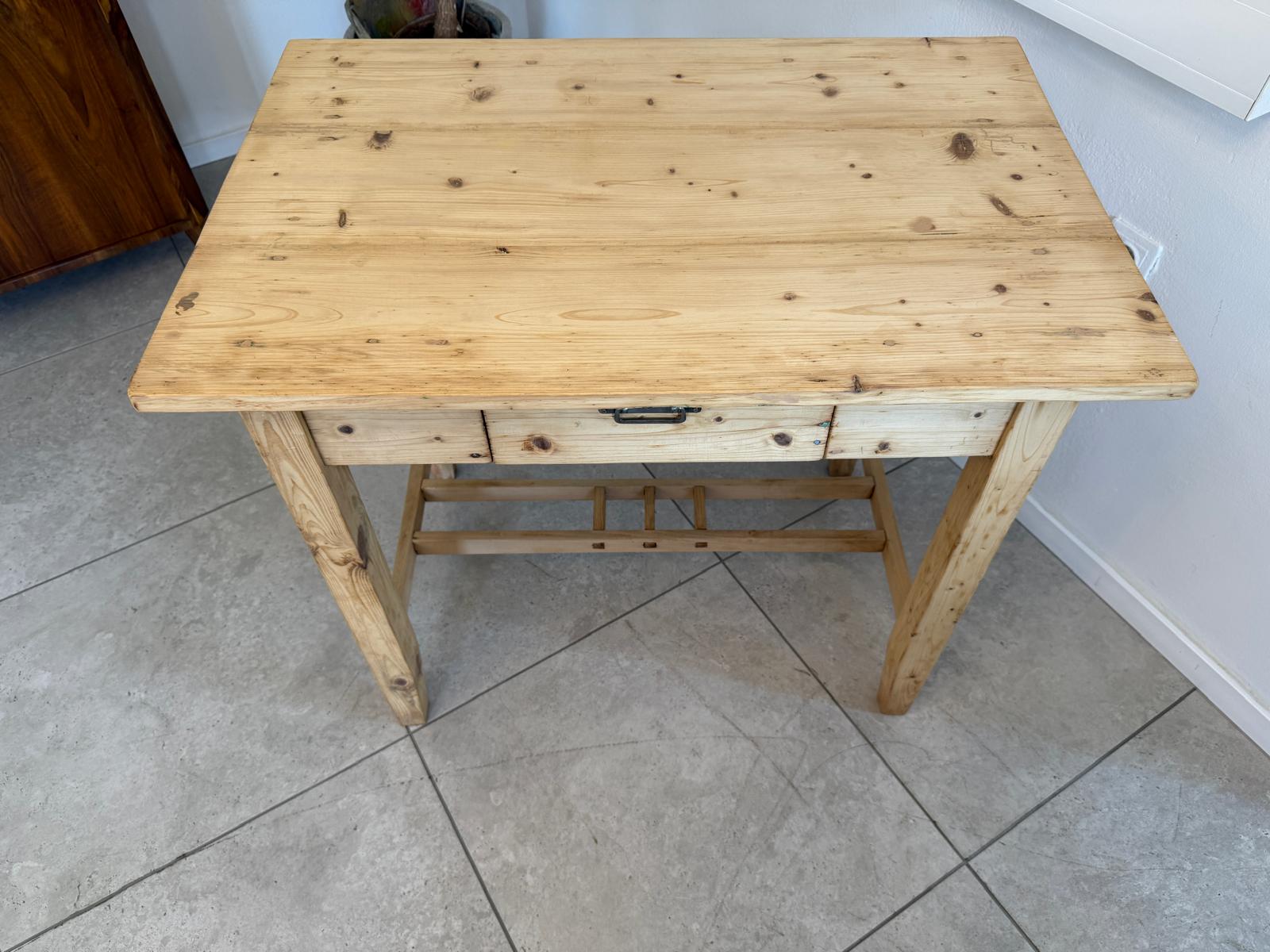 Bäuerliches Jugendstil Tischerl Beistelltisch Bauerntisch G2026